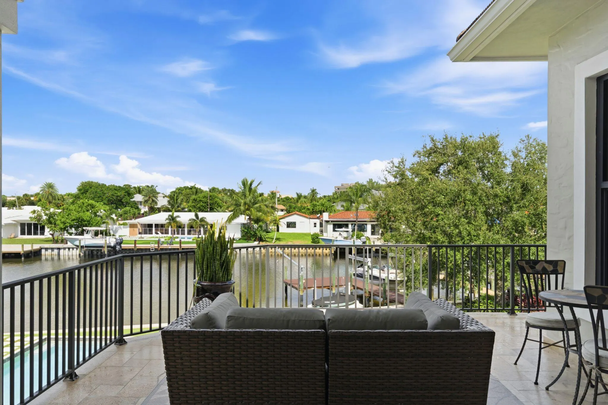 1950 Portage Landing N