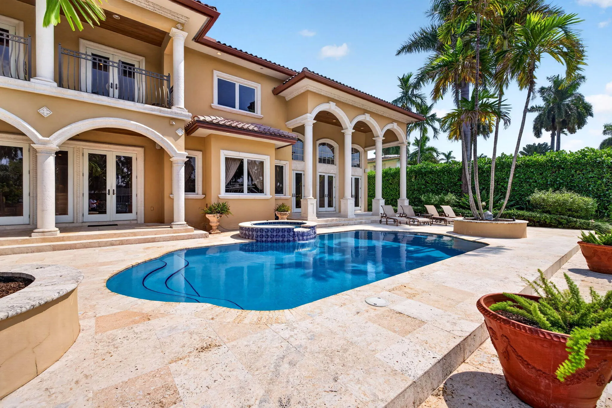 67 ROYAL PALM Drive