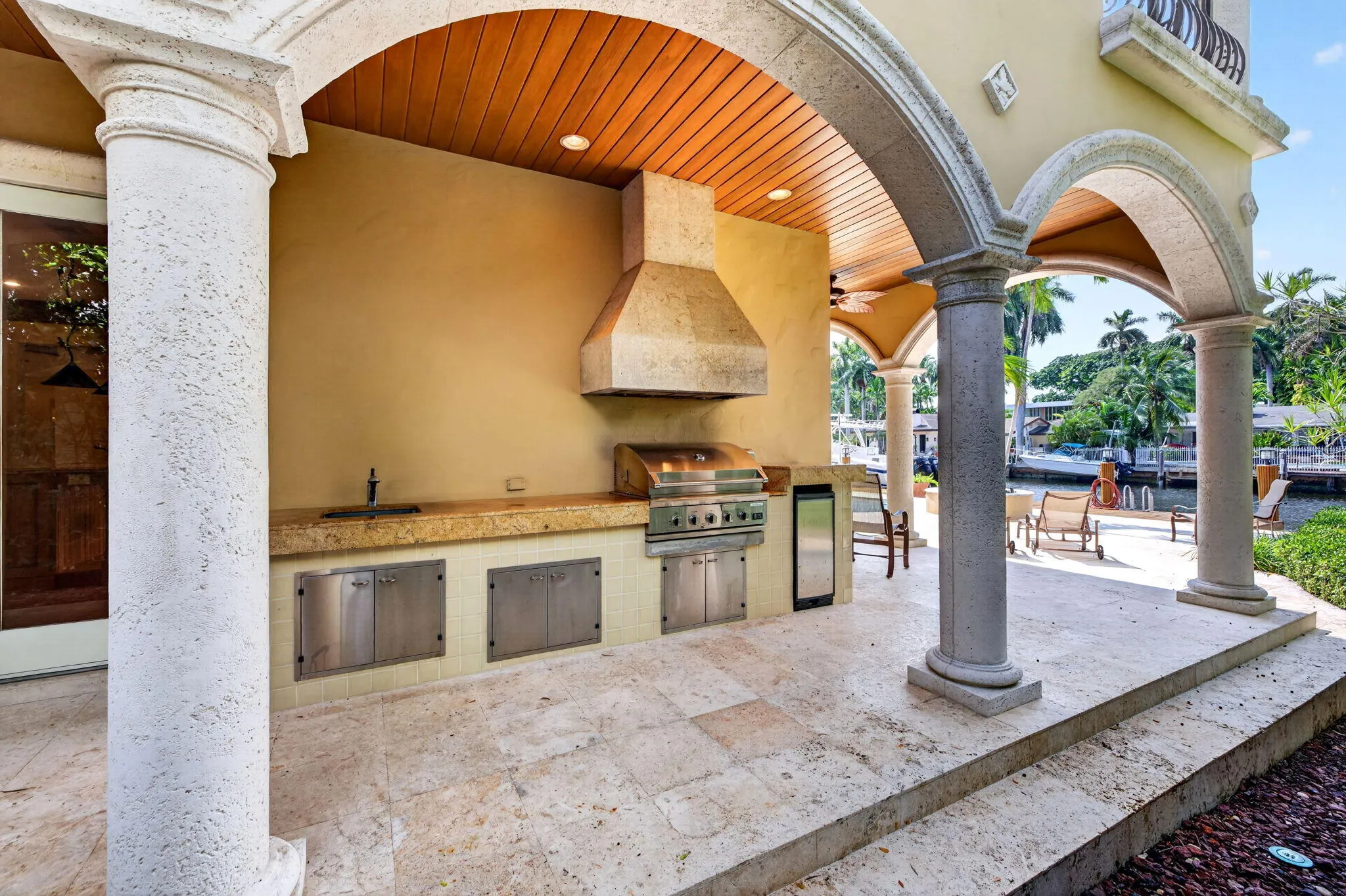 67 ROYAL PALM Drive