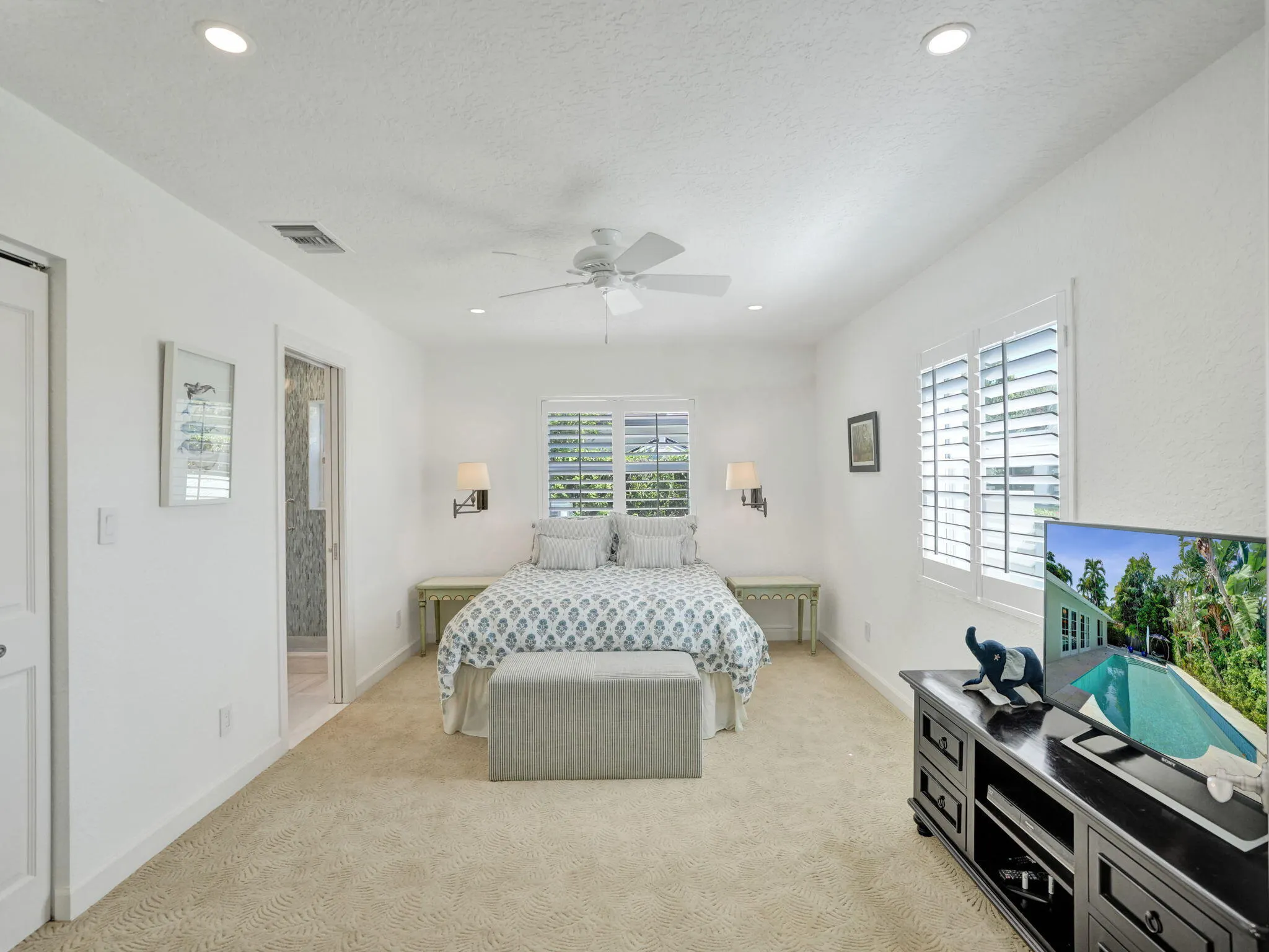 3207 DOVER Road