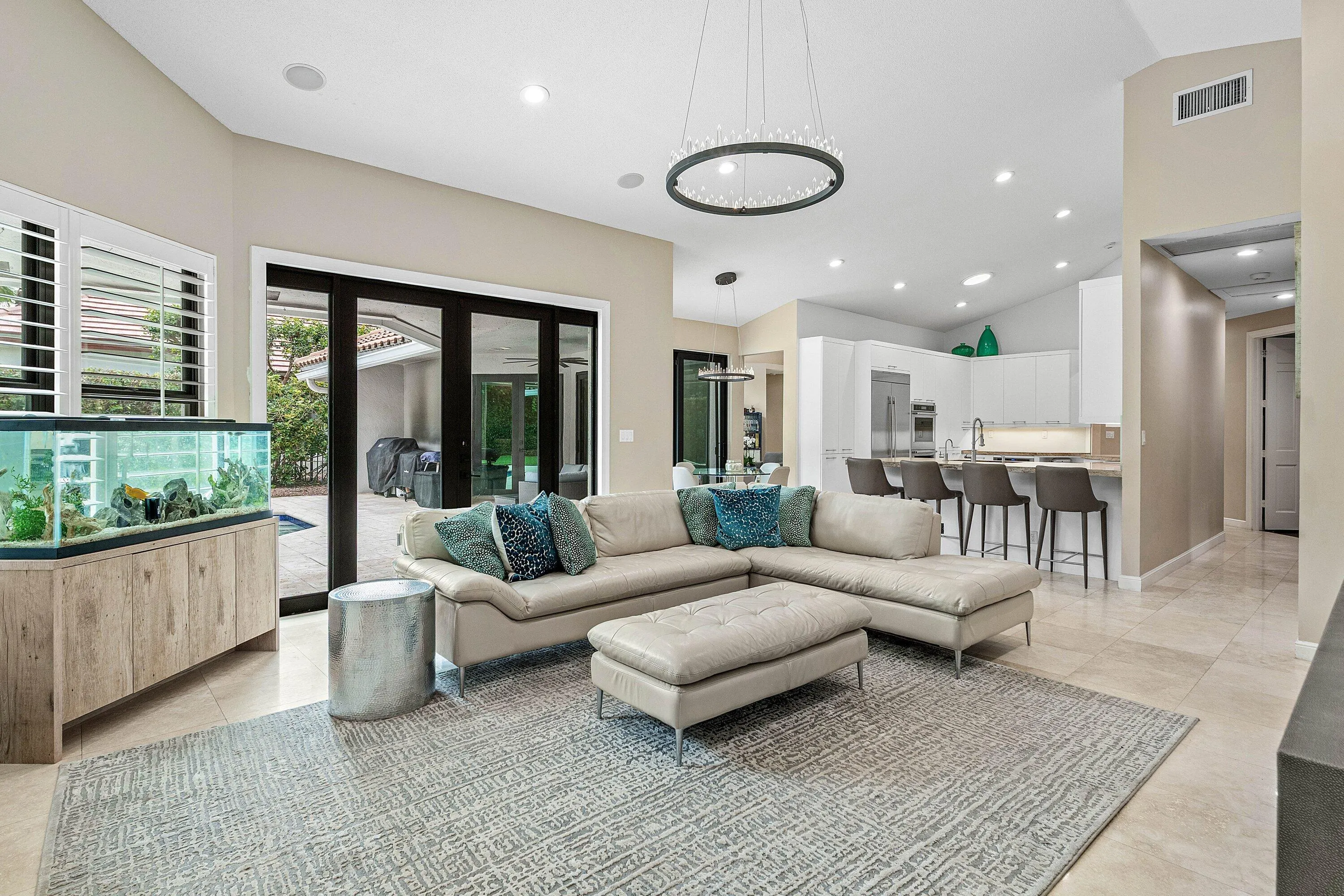 5844 SAINT ANNES Way