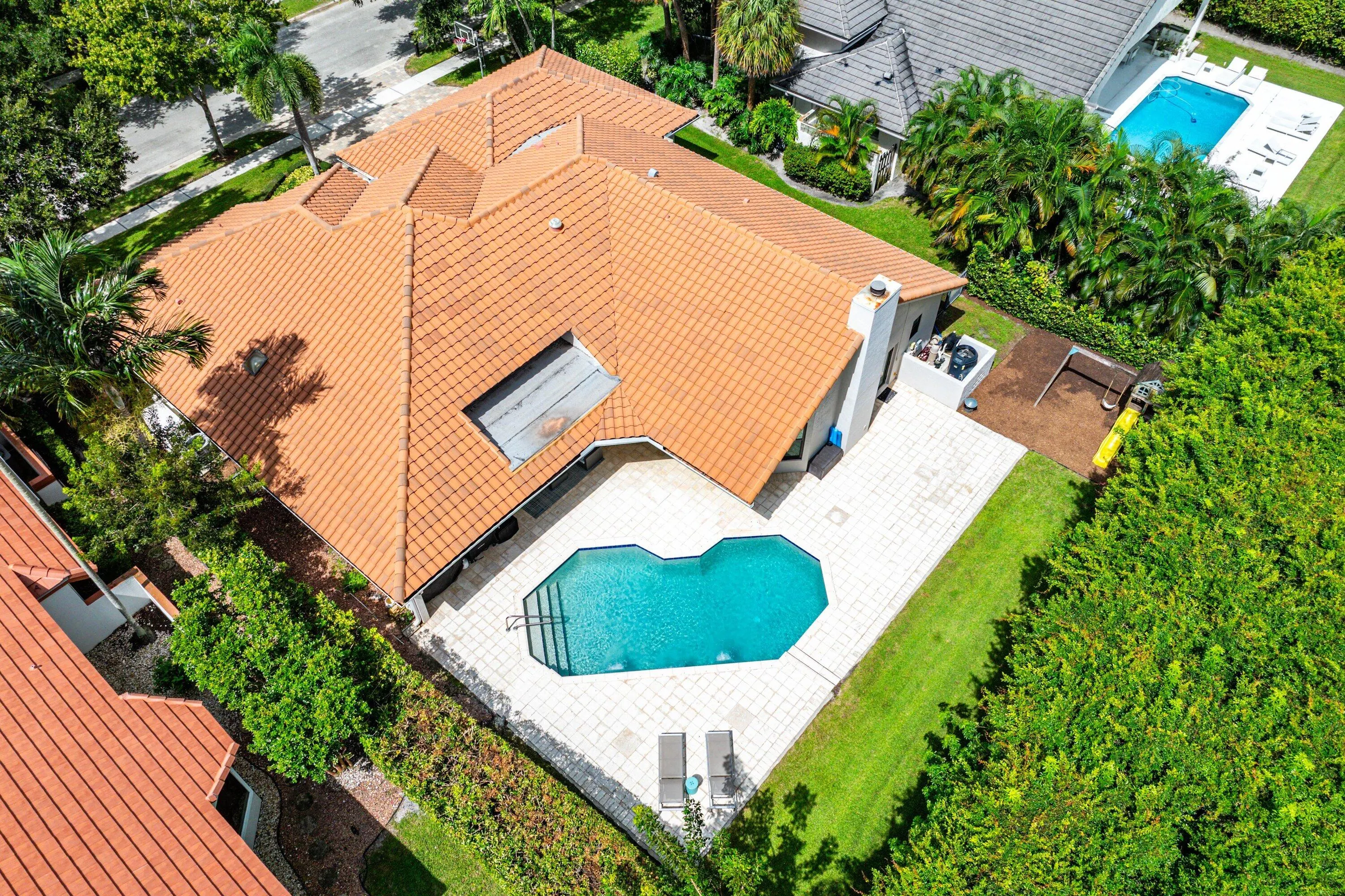 5844 SAINT ANNES Way