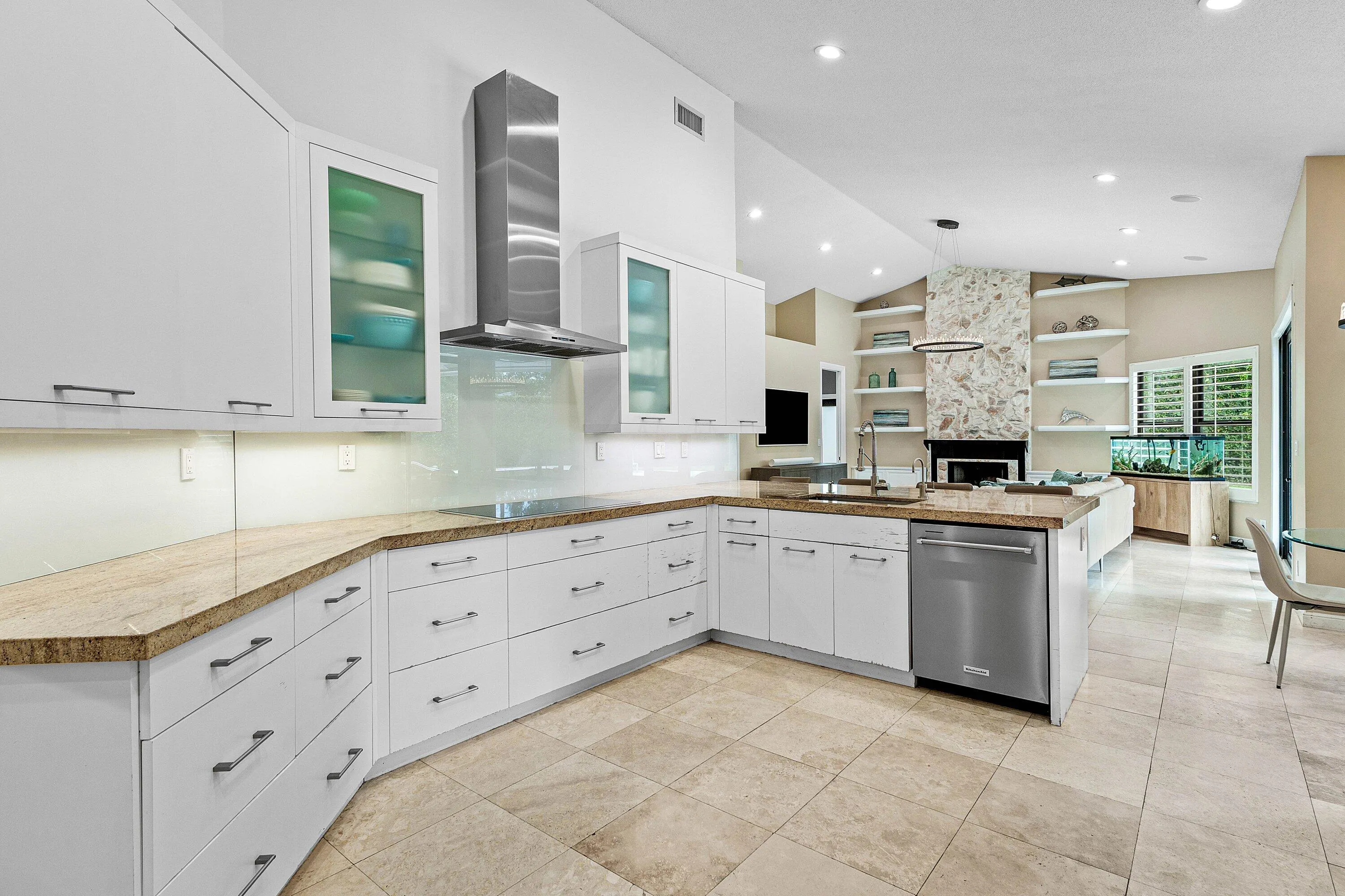 5844 SAINT ANNES Way