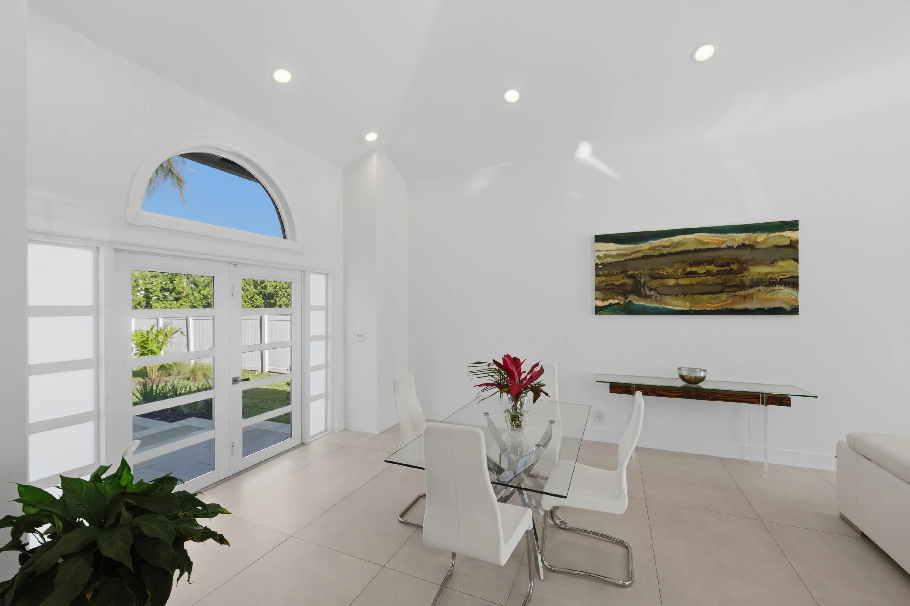607 INTRACOASTAL Drive