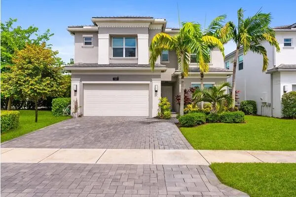 7619 FRANCISCA CLUB Lane