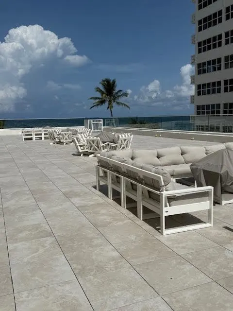 4020 GALT OCEAN Drive #1707