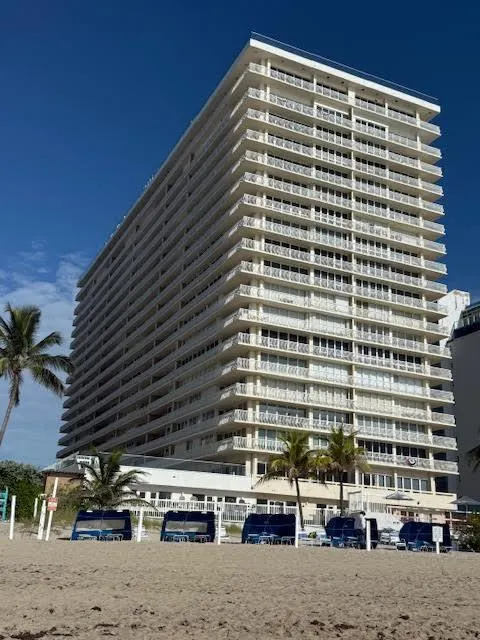 4020 GALT OCEAN Drive #1707
