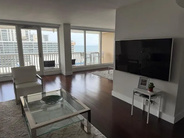 4020 GALT OCEAN Drive #1707