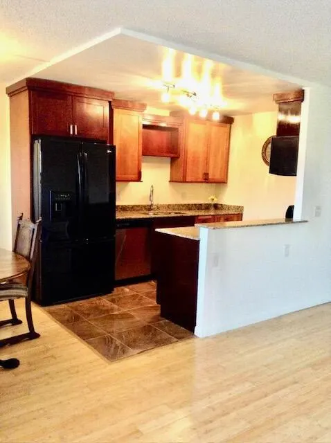 2060 Exeter D