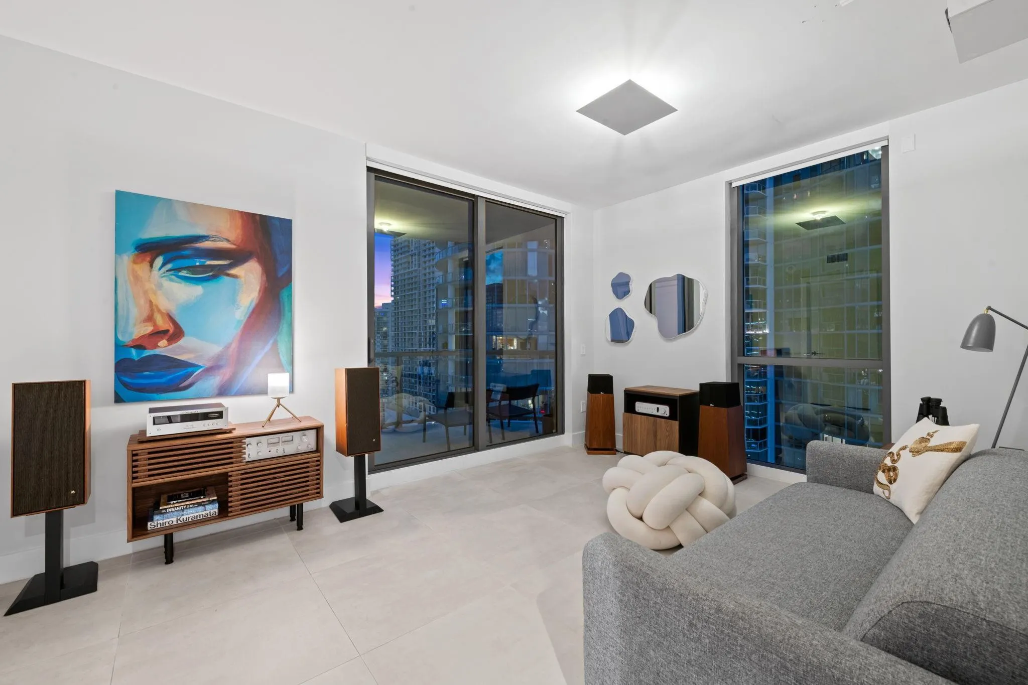 100 E LAS OLAS Boulevard #2404