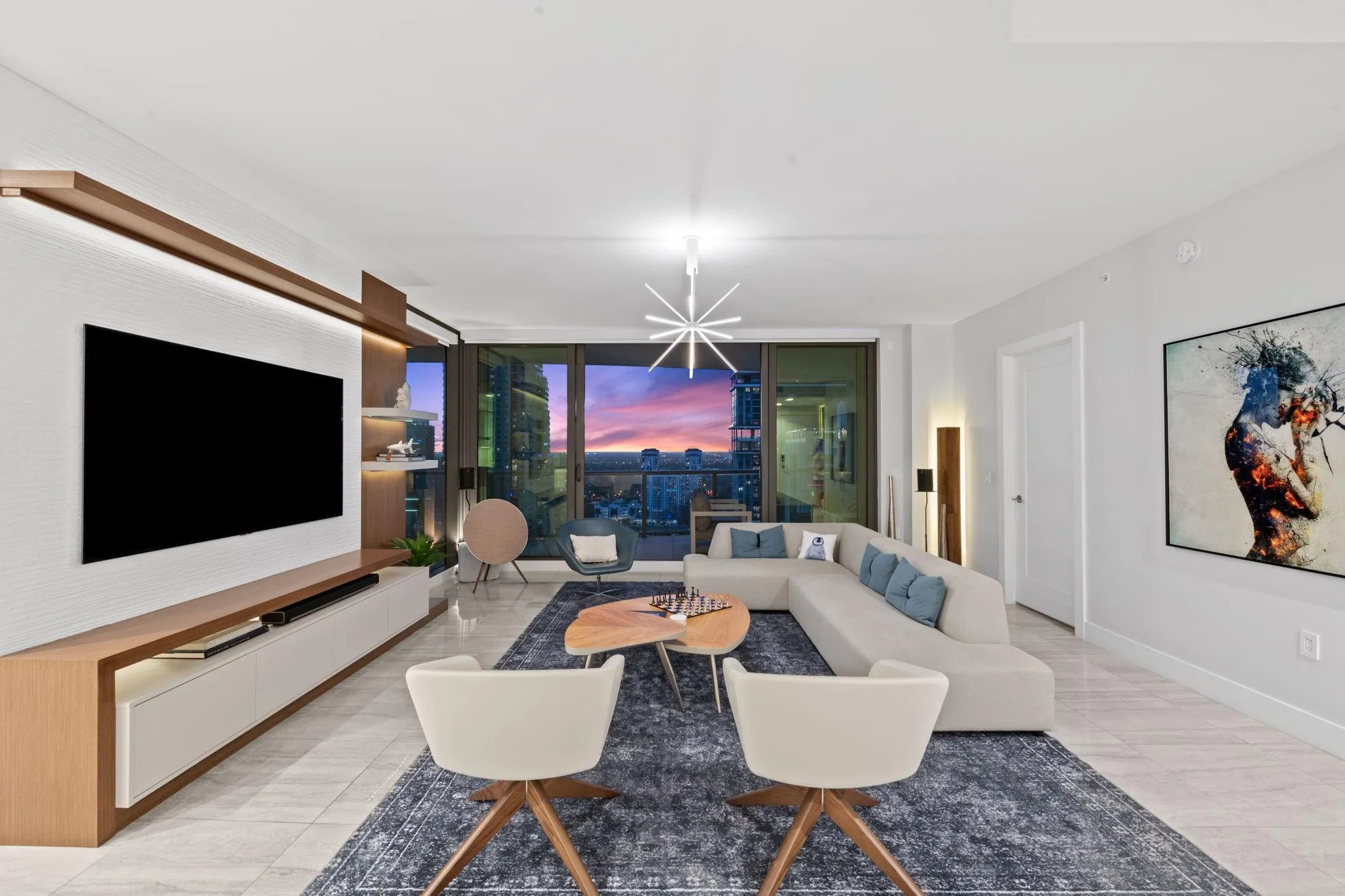 100 E LAS OLAS Boulevard #2404