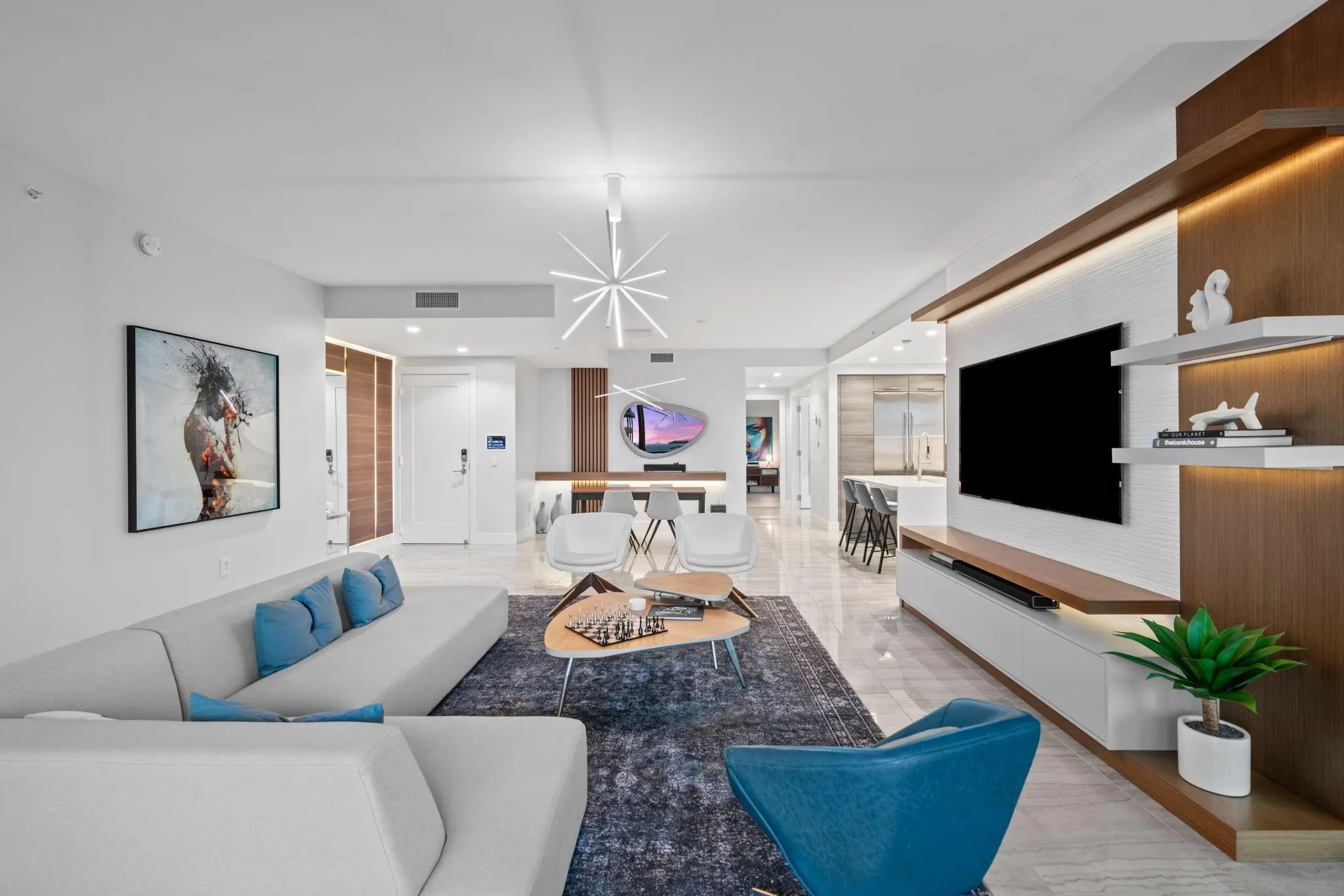 100 E LAS OLAS Boulevard #2404