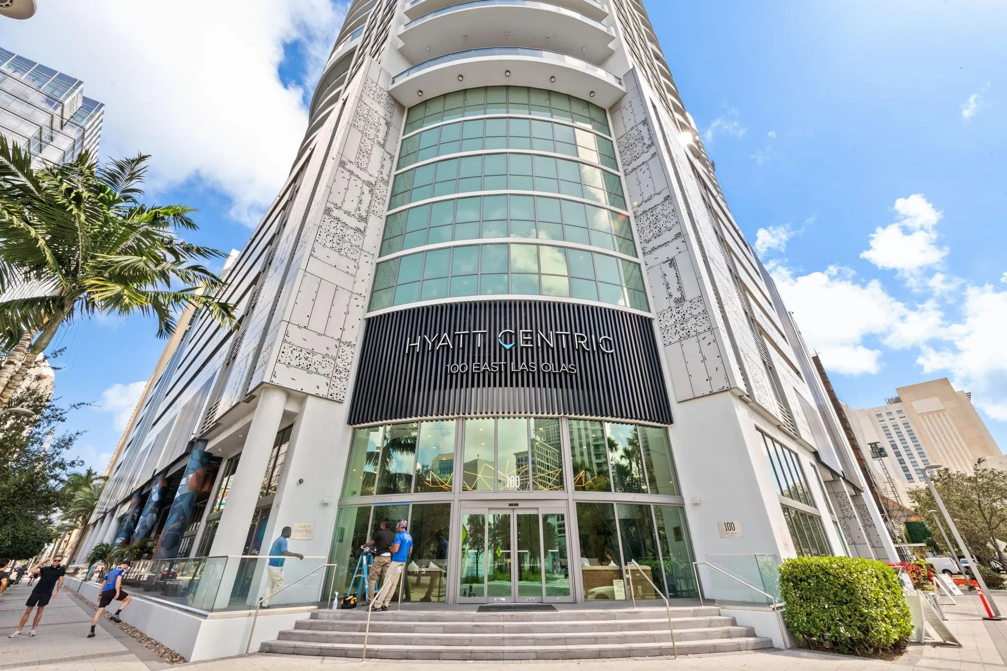 100 E LAS OLAS Boulevard #2404