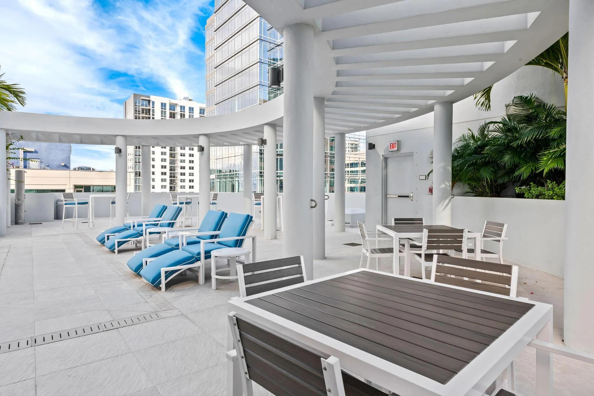 100 E LAS OLAS Boulevard #2404