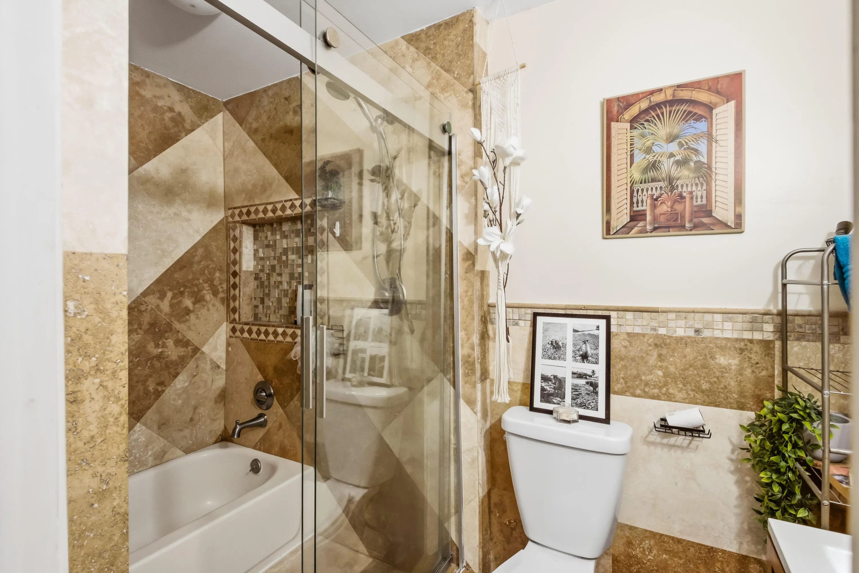 3200 NW 5th Terrace #5