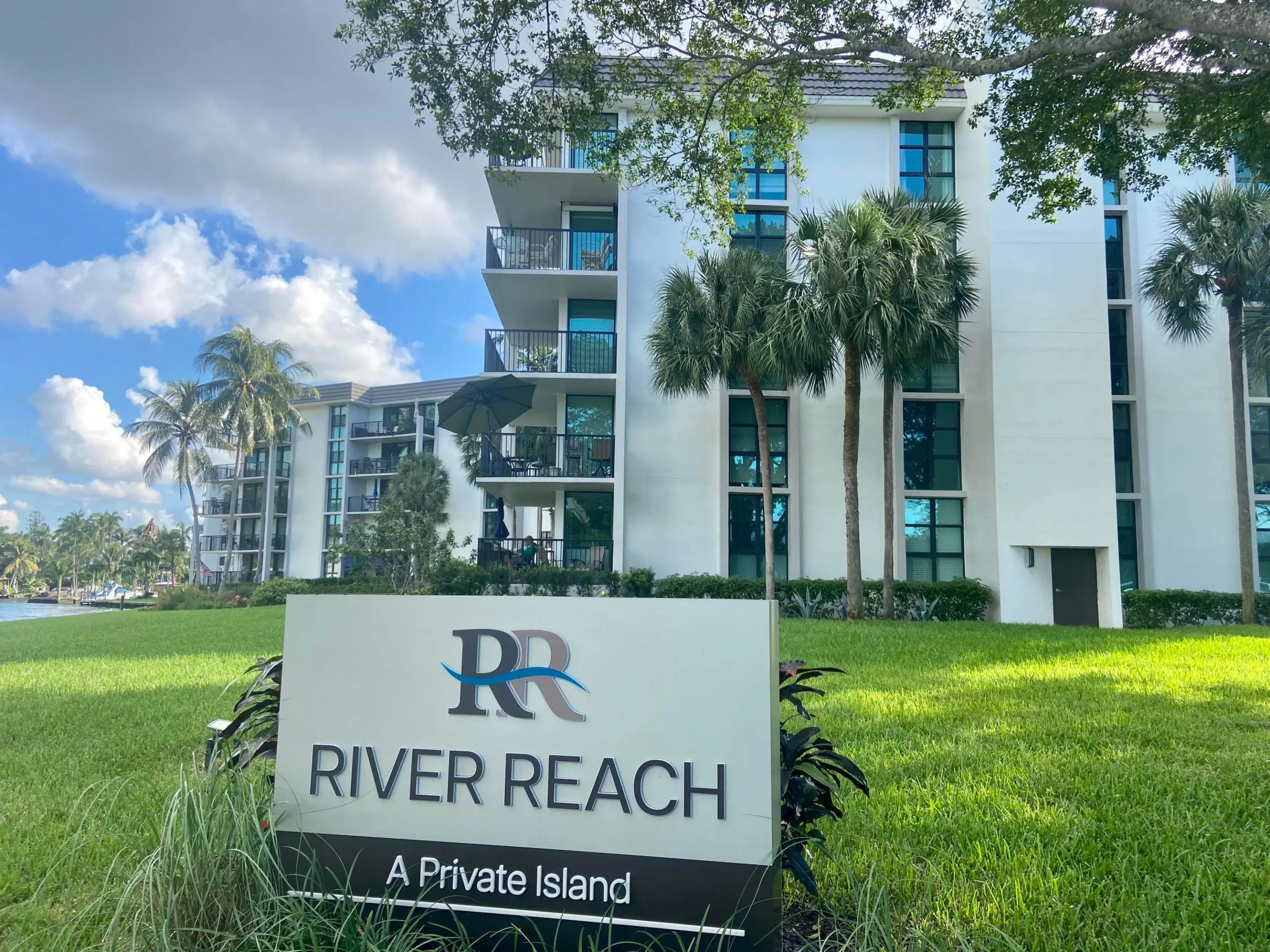 1000 River Reach Drive #504