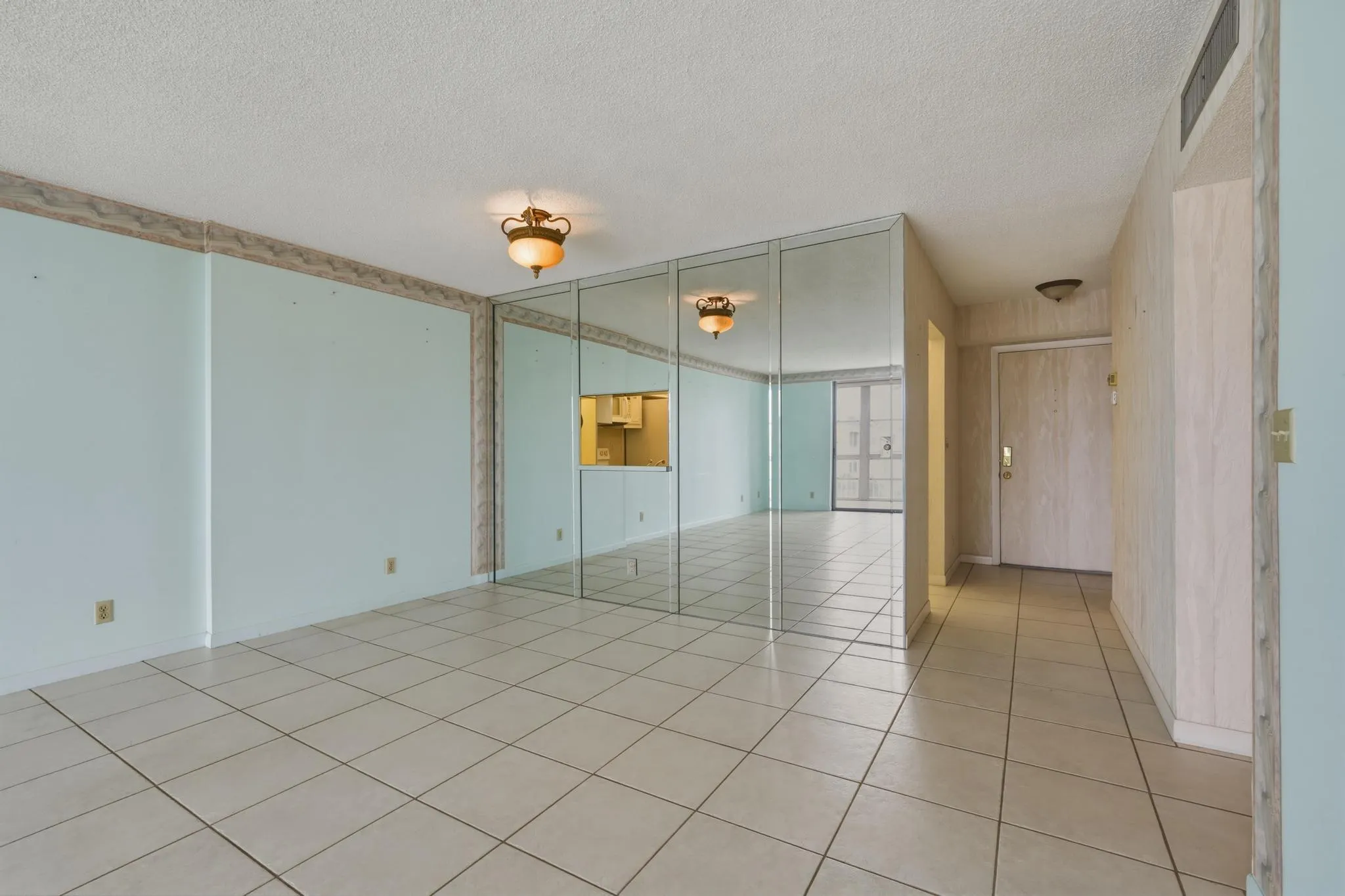 205 SE 11th Terrace