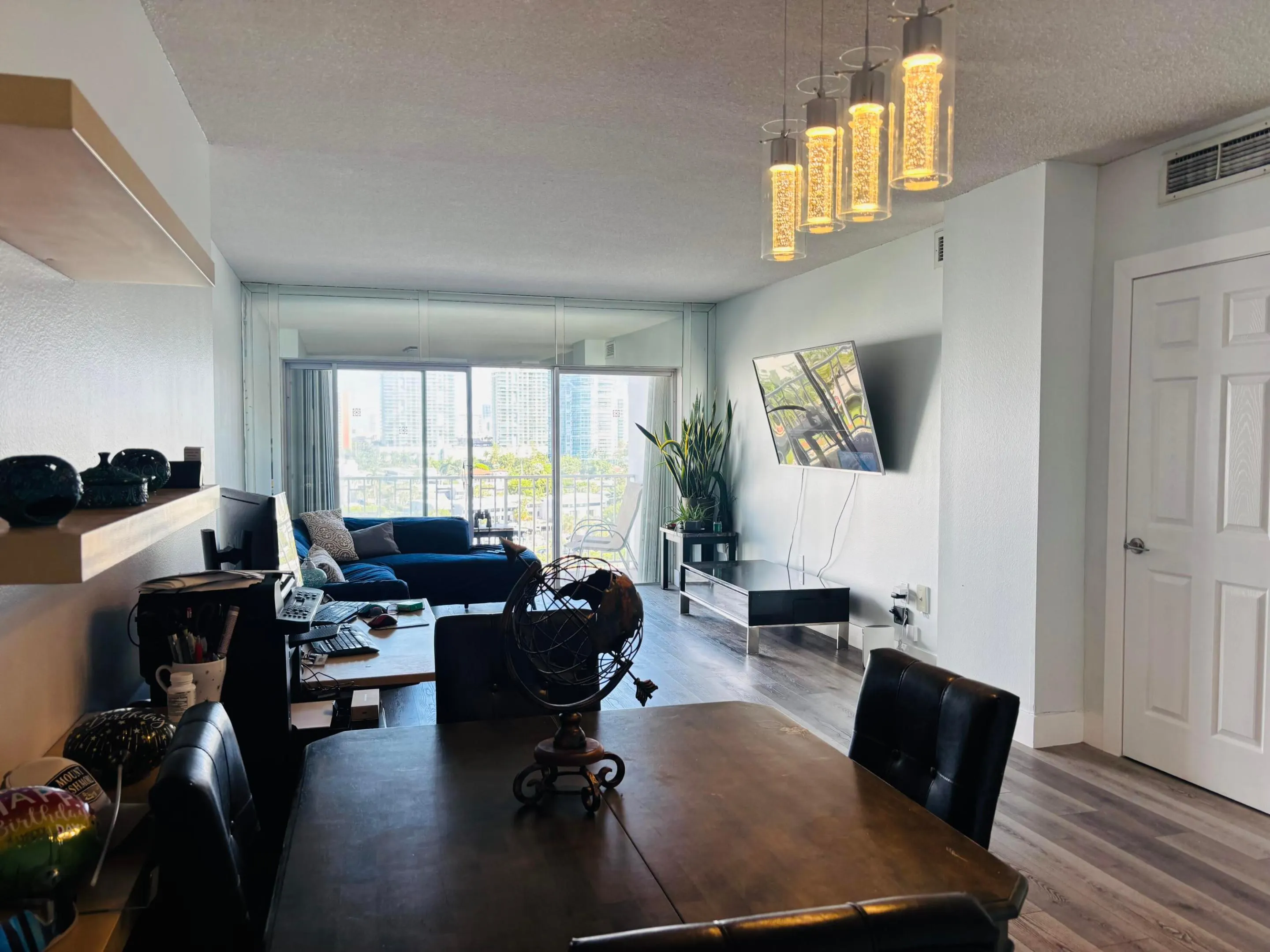 500 BAYVIEW Drive #925