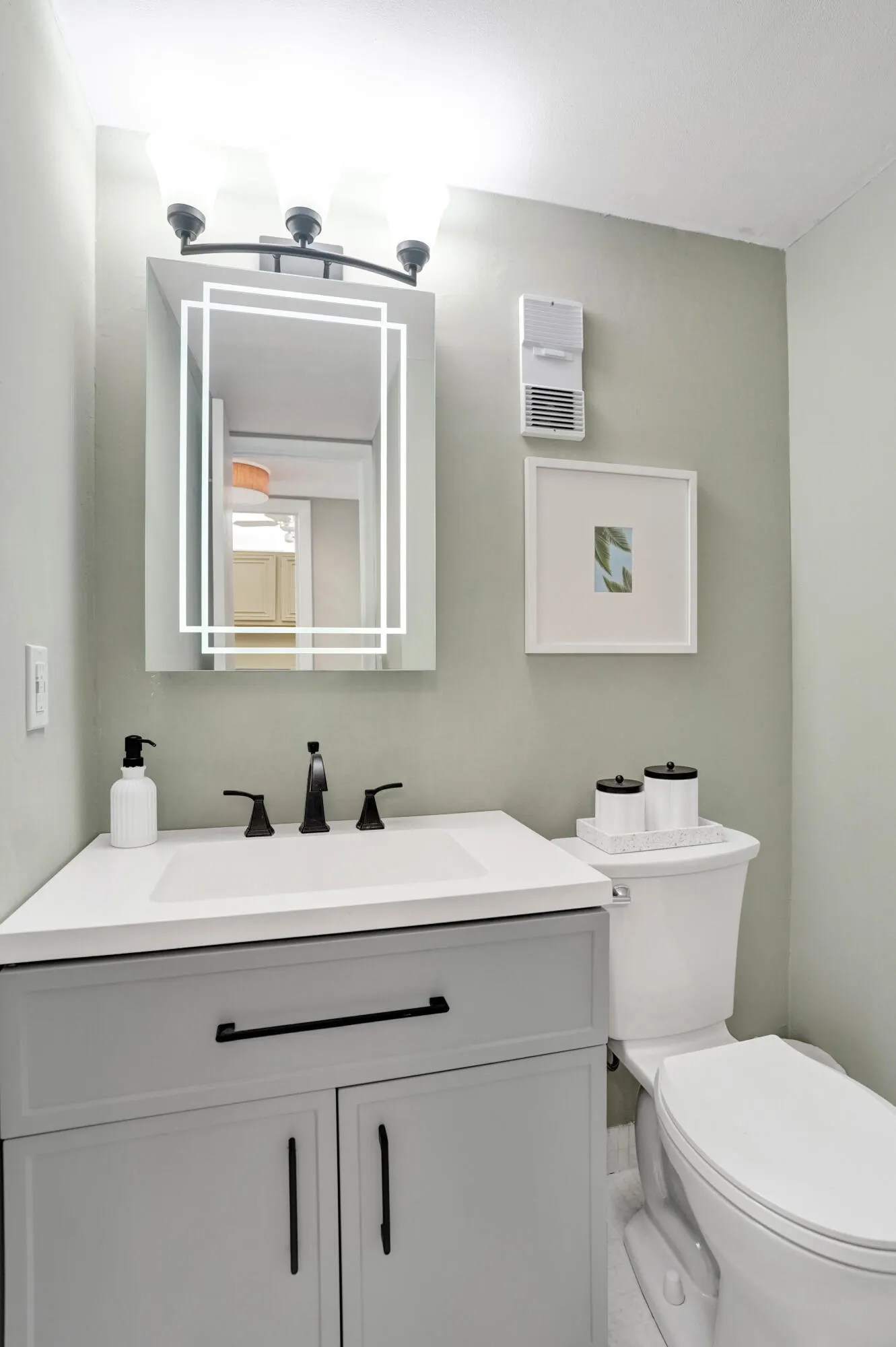 1009 N OCEAN Boulevard #507