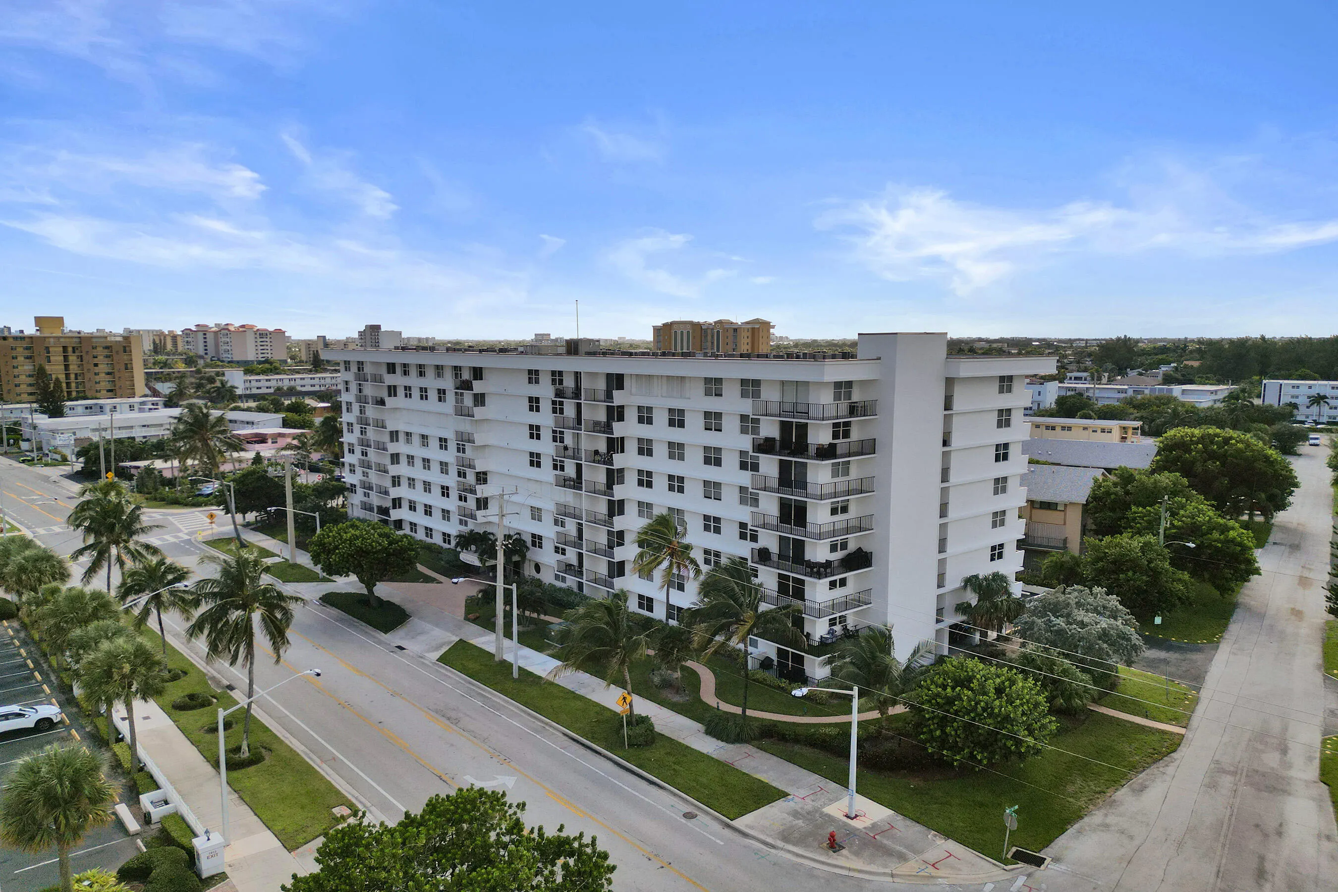 1009 N OCEAN Boulevard #507