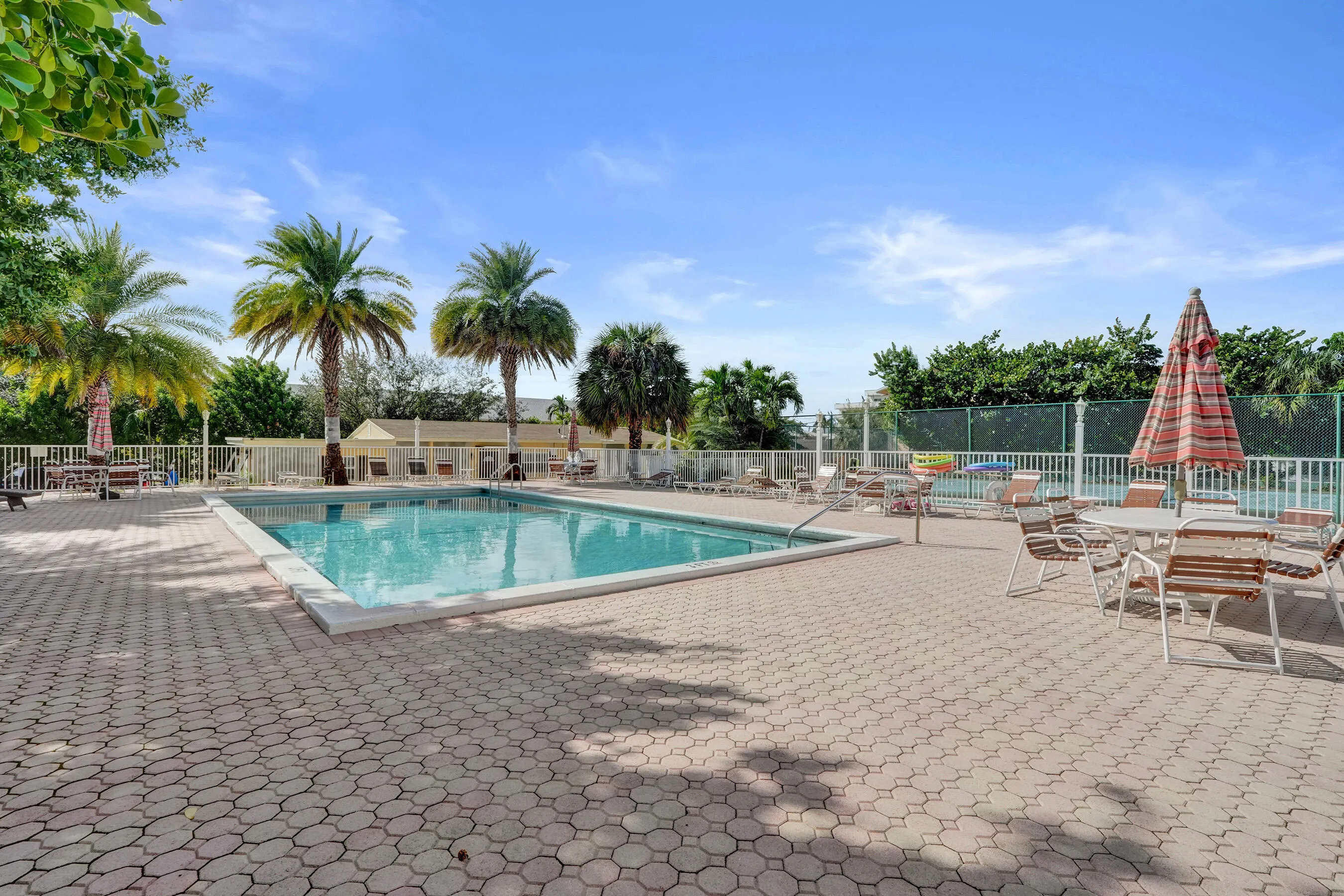 1009 N OCEAN Boulevard #507