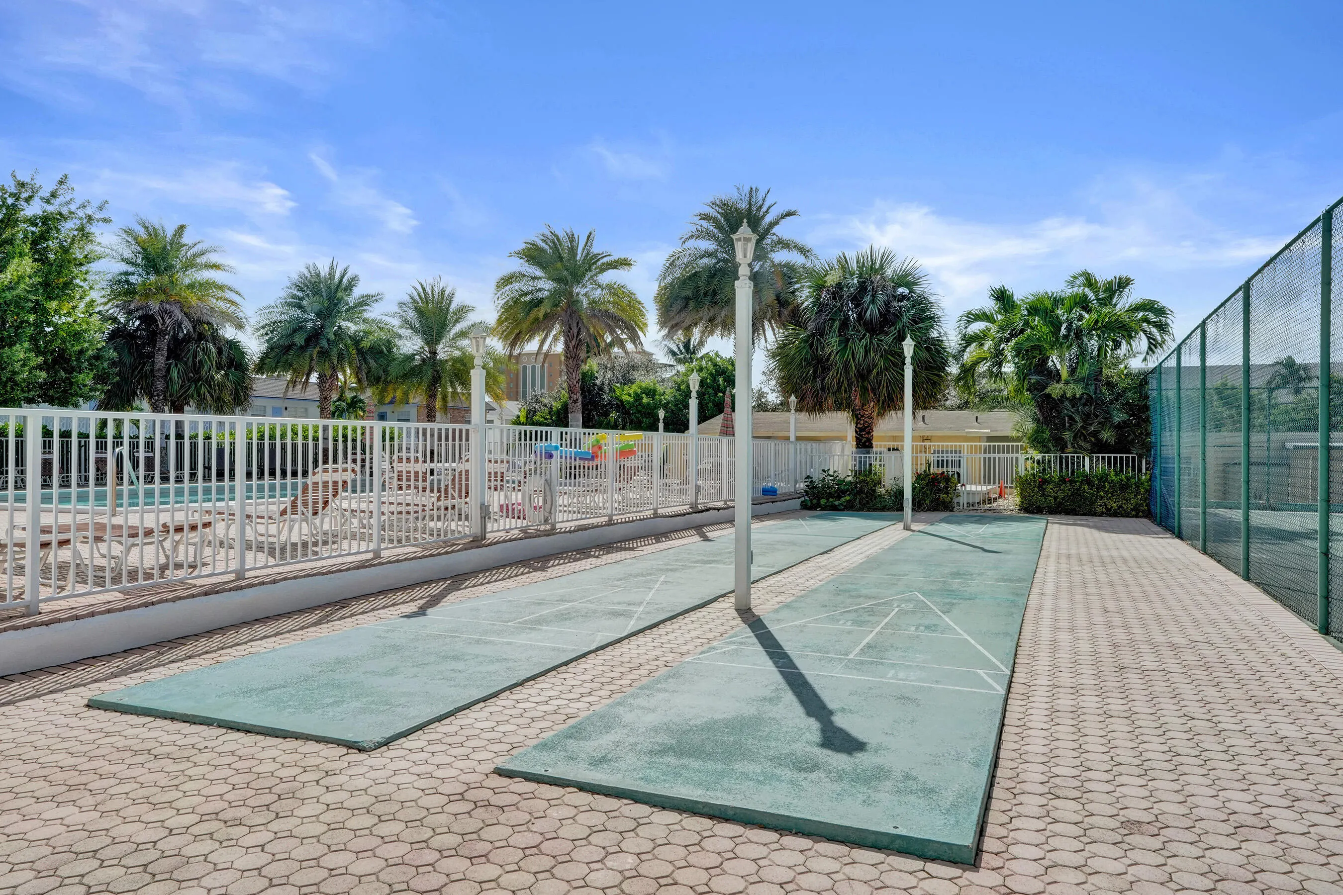 1009 N OCEAN Boulevard #507
