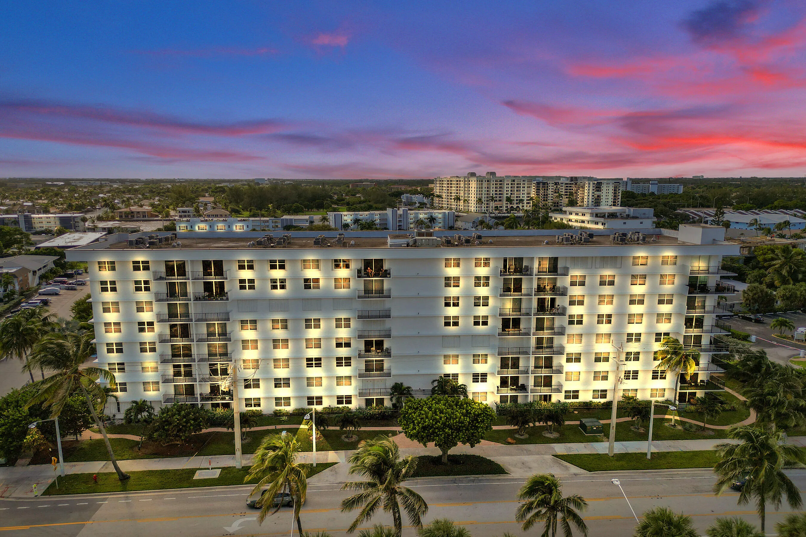 1009 N OCEAN Boulevard #507