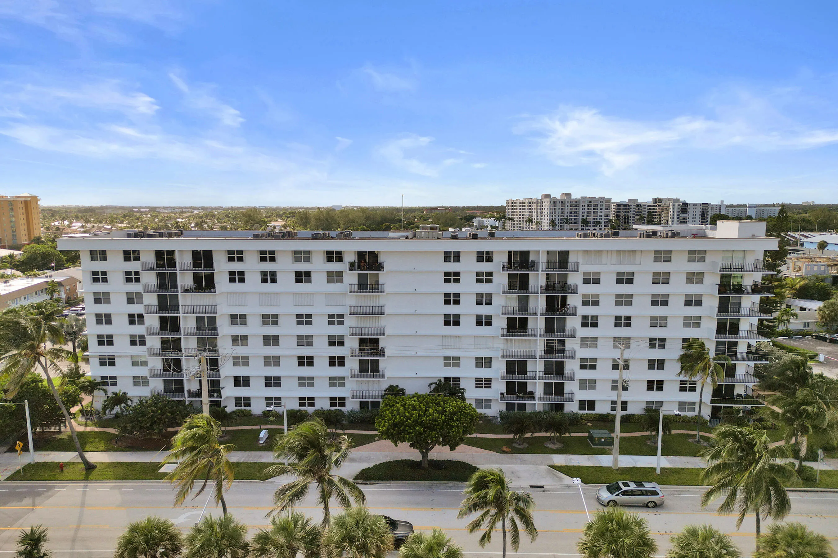 1009 N OCEAN Boulevard #507