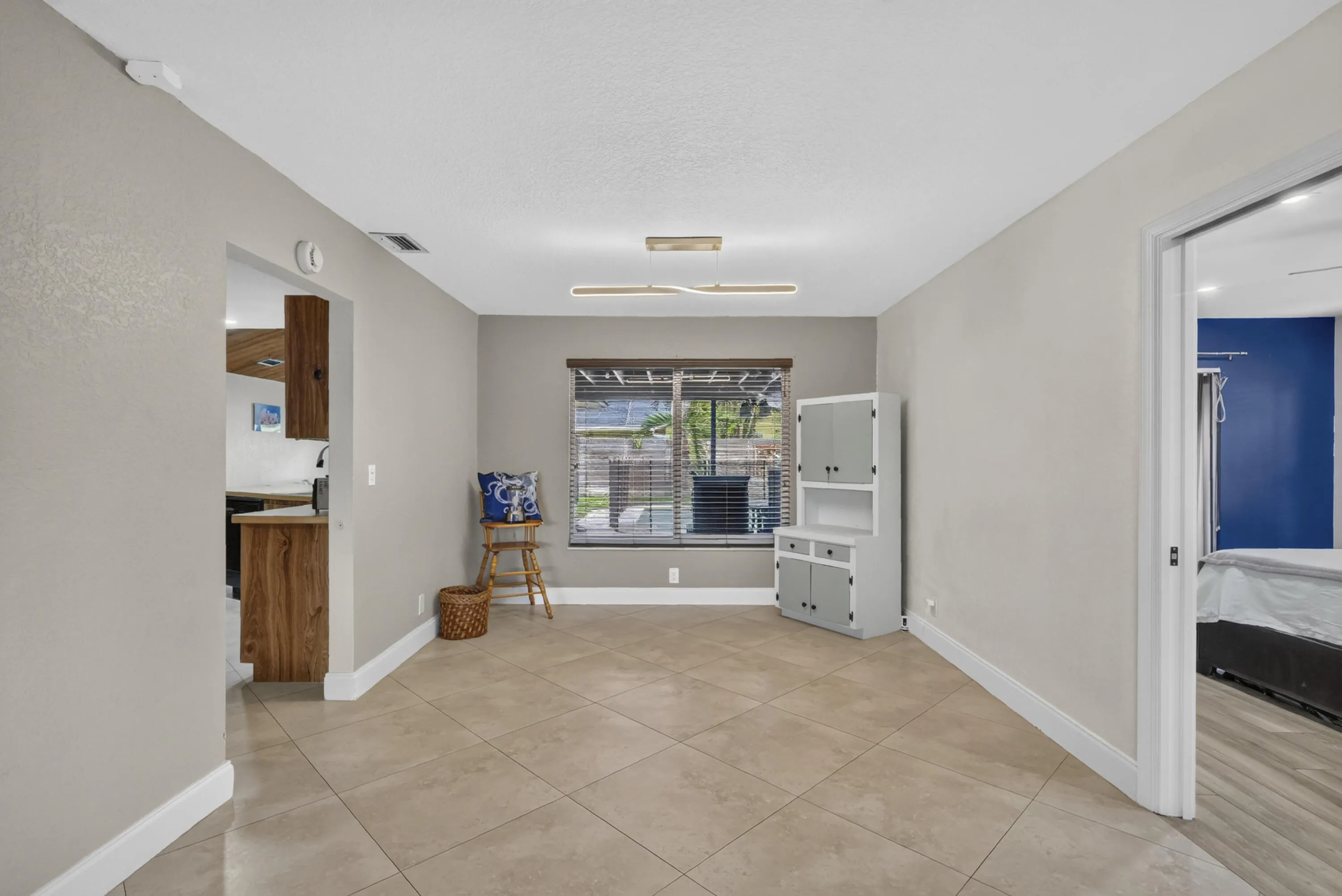 1122 SW 25th Avenue