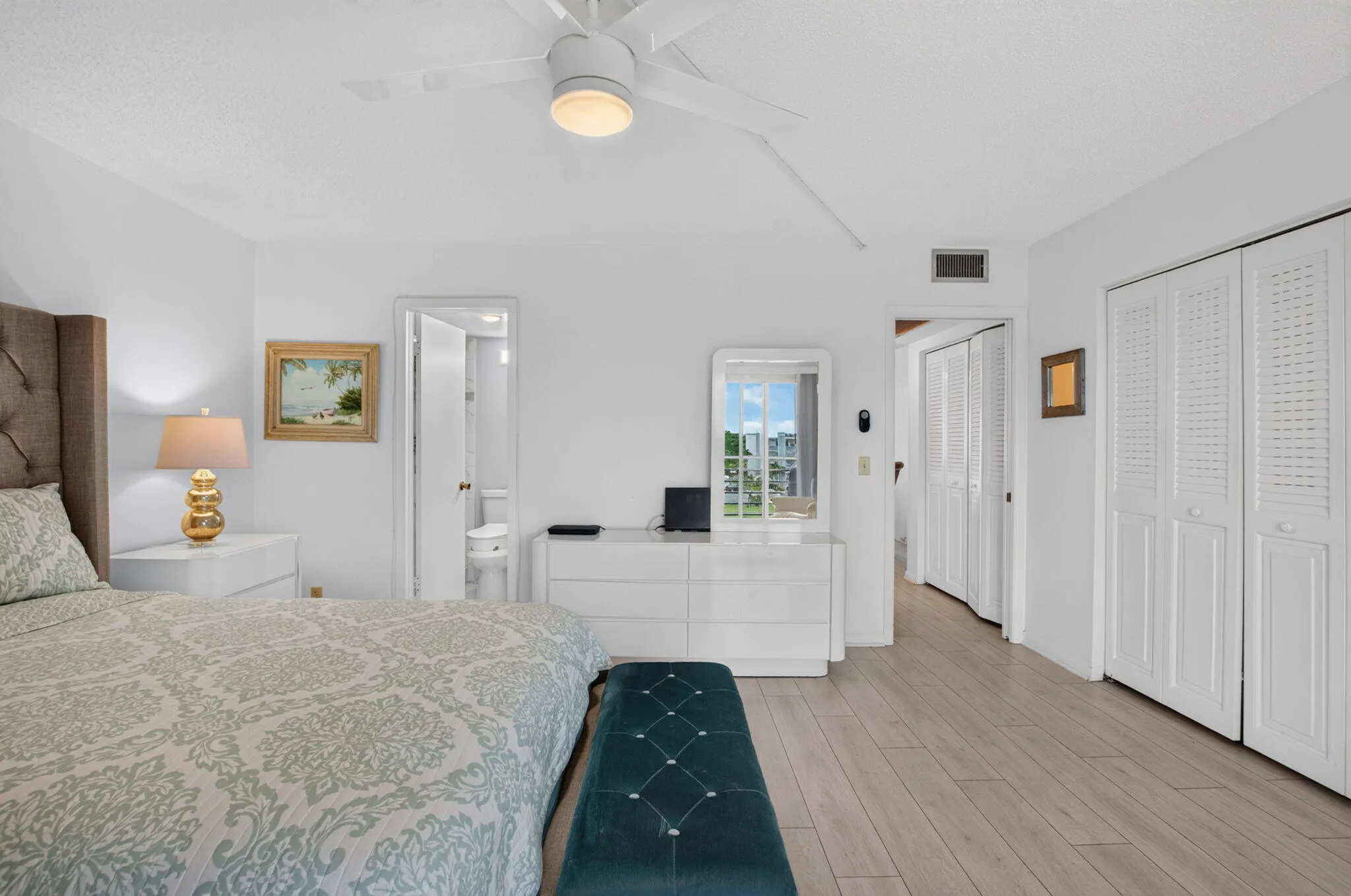 4071 CORNWALL D