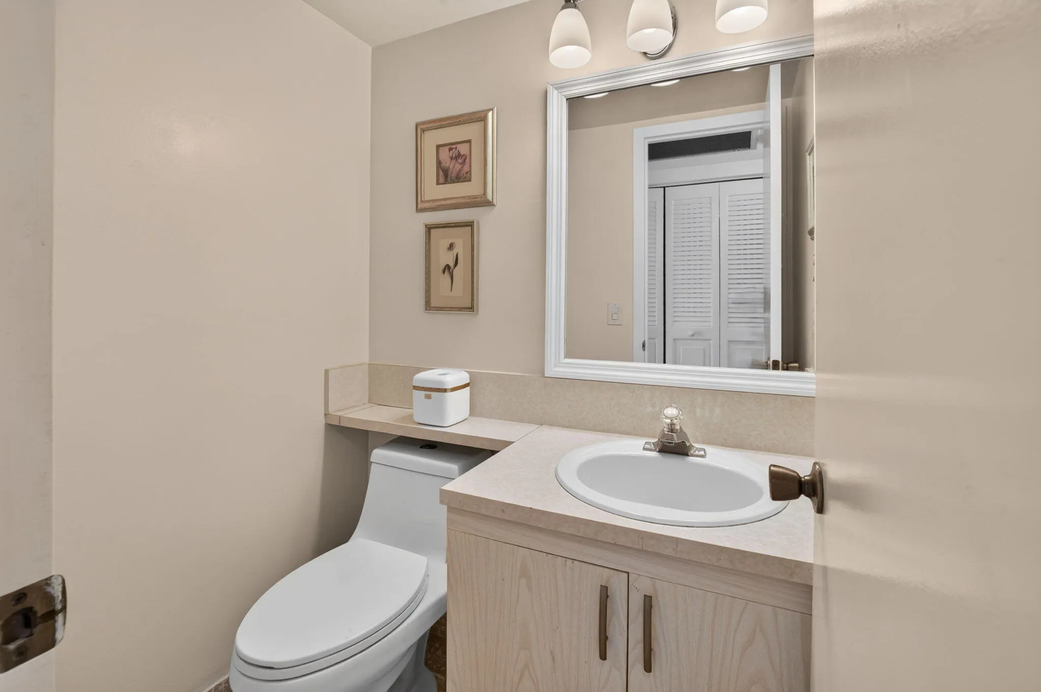 4071 CORNWALL D
