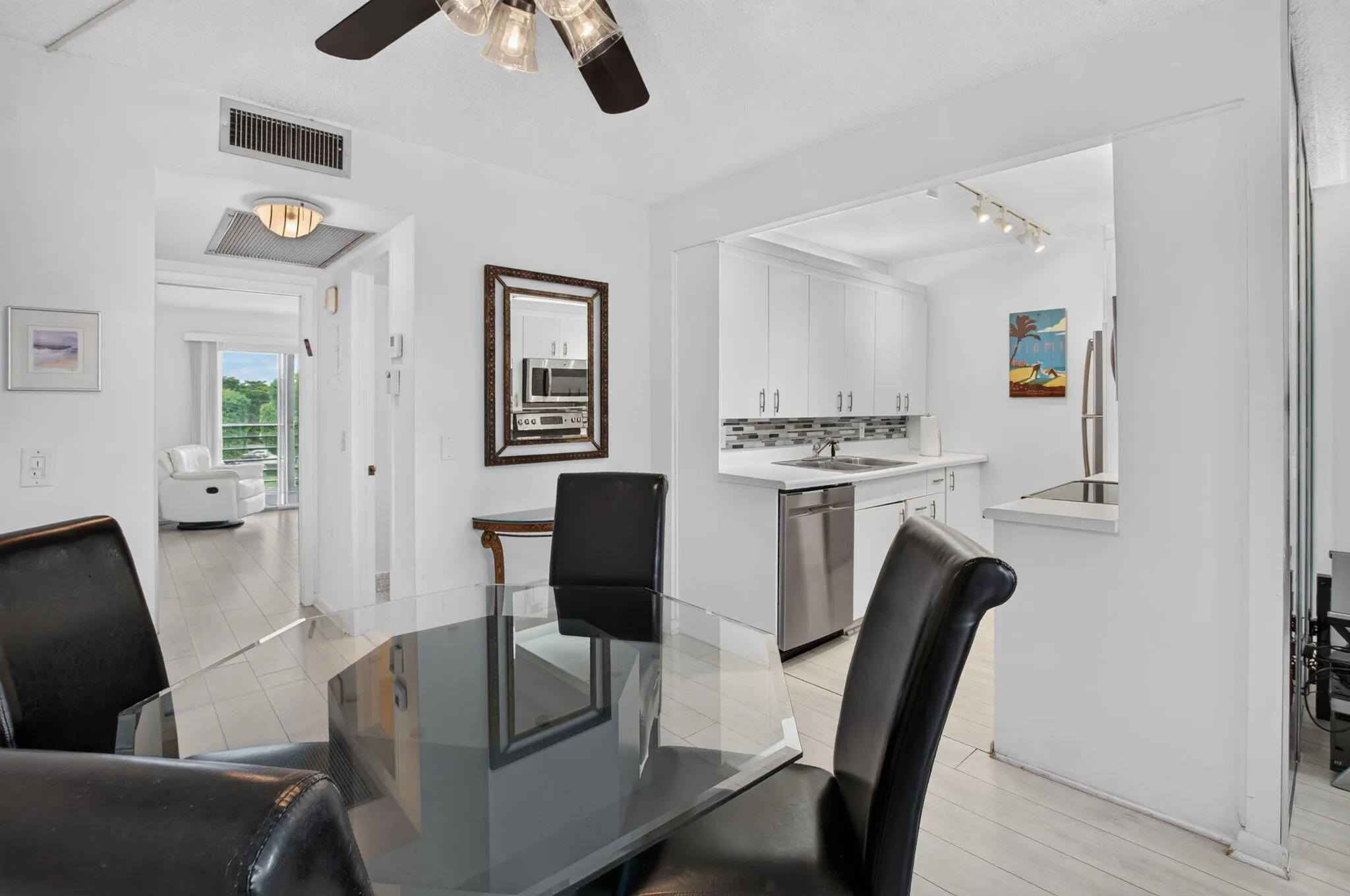 4071 CORNWALL D