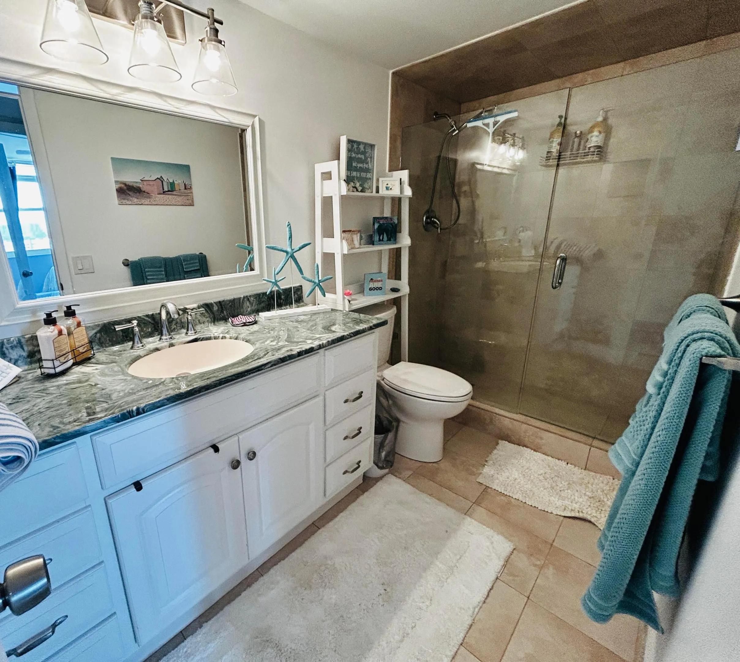 437 GOLDEN ISLES Drive #7G