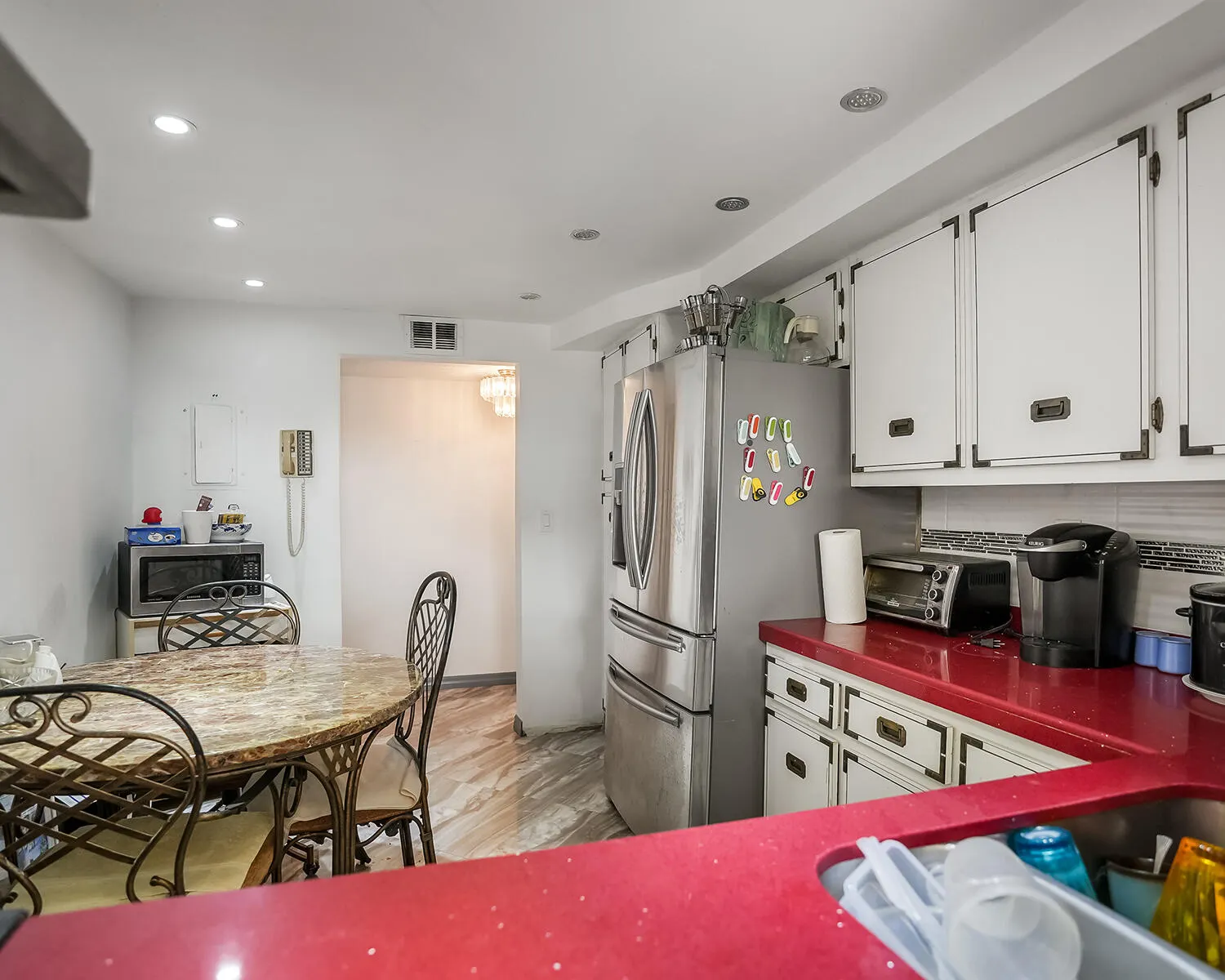600 PARKVIEW Drive #703