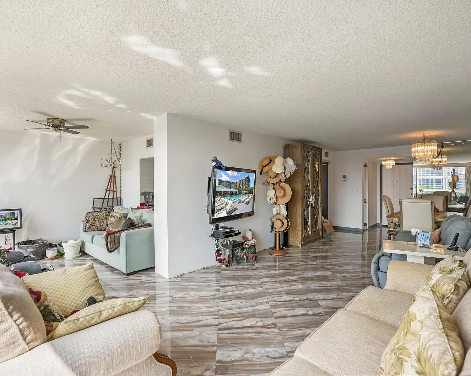 600 PARKVIEW Drive #703