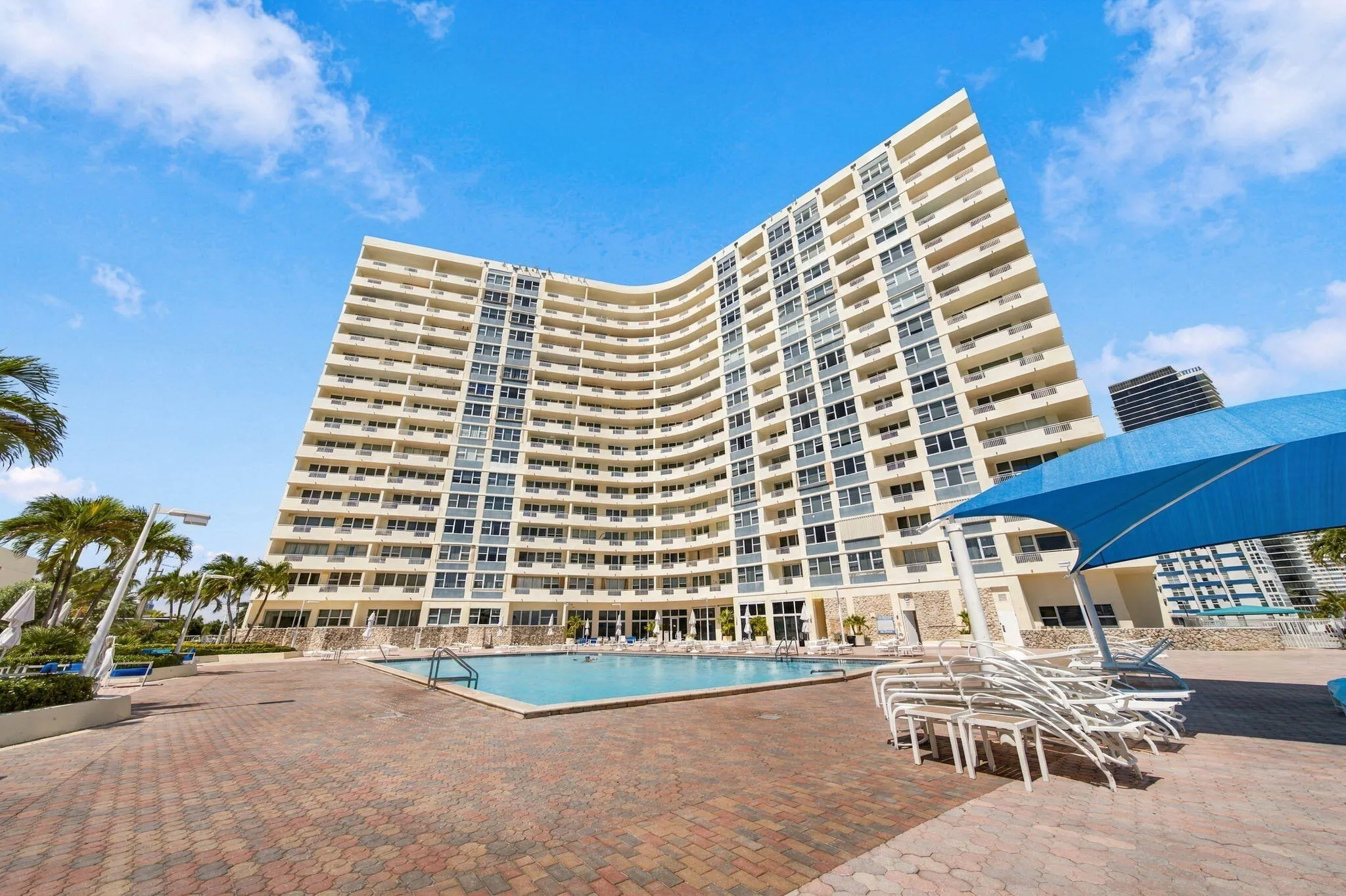 3180 S Ocean Drive #304