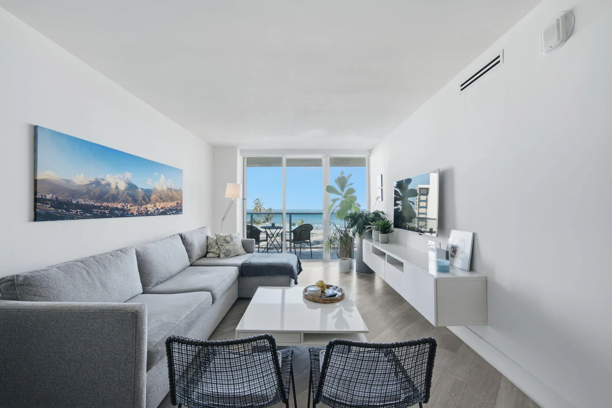 3180 S Ocean Drive #304