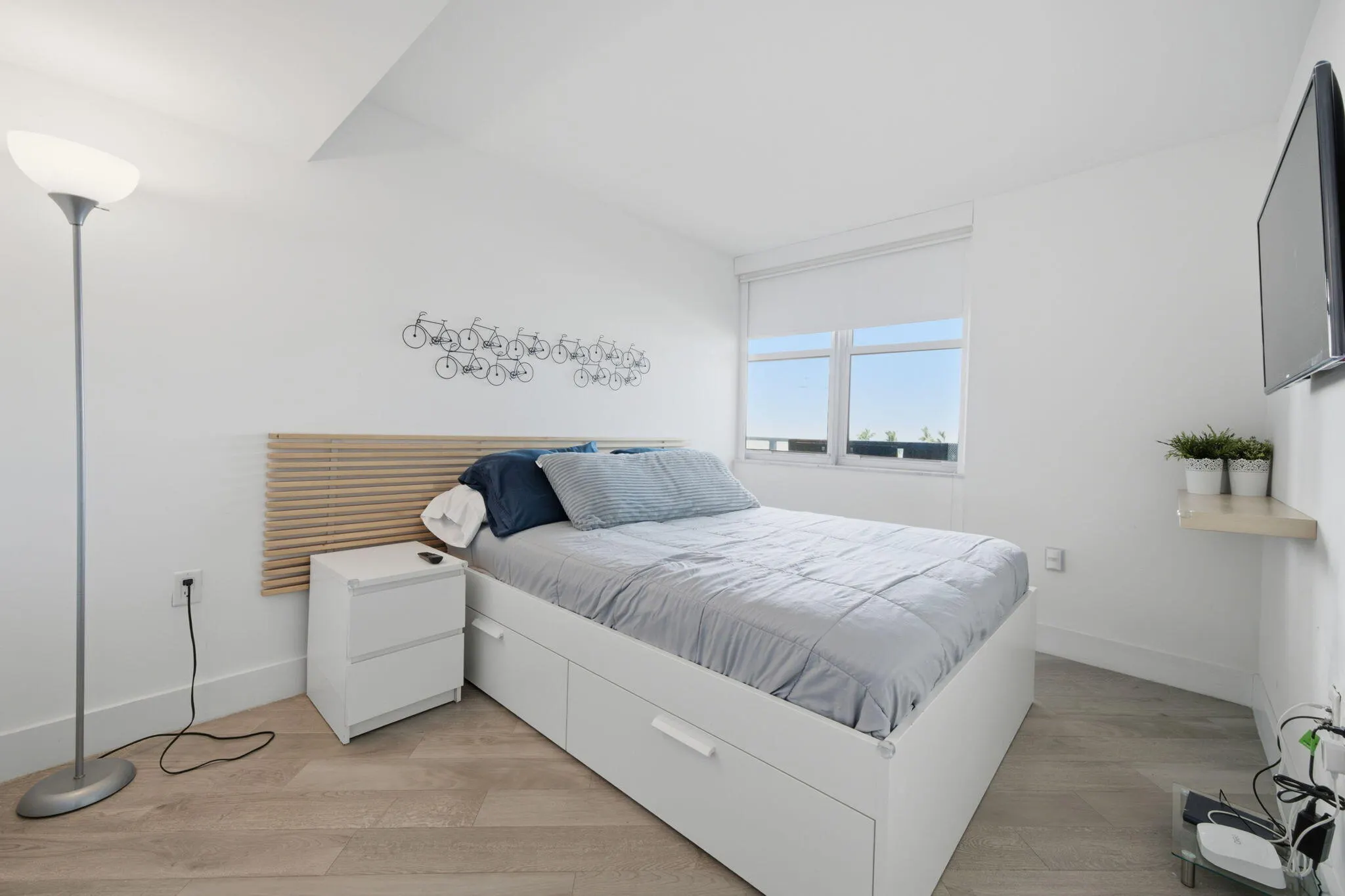 3180 S Ocean Drive #304