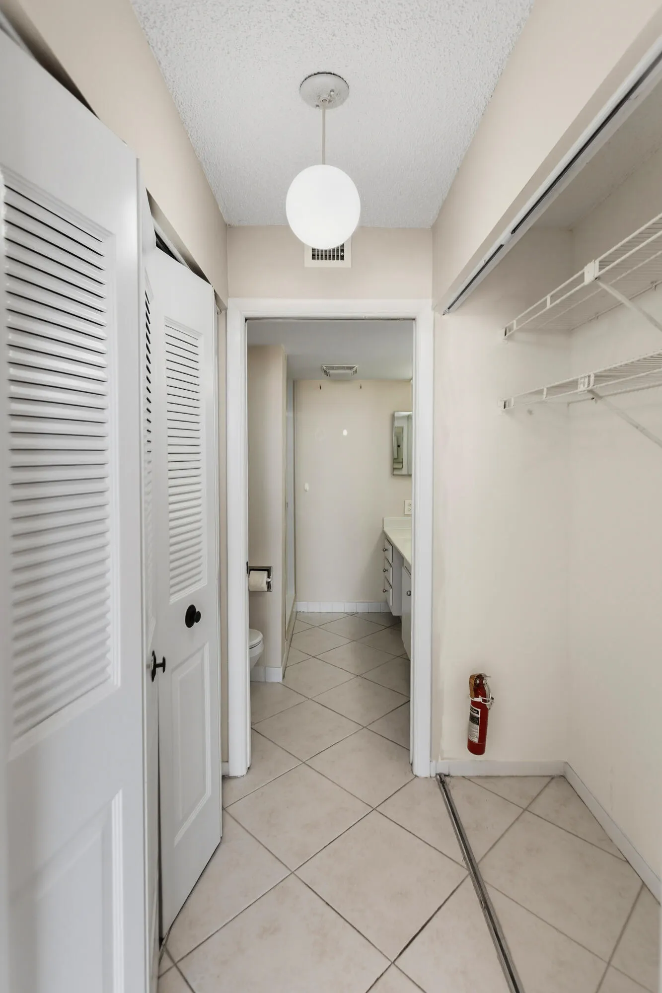 17 Royal Palm Way #6010