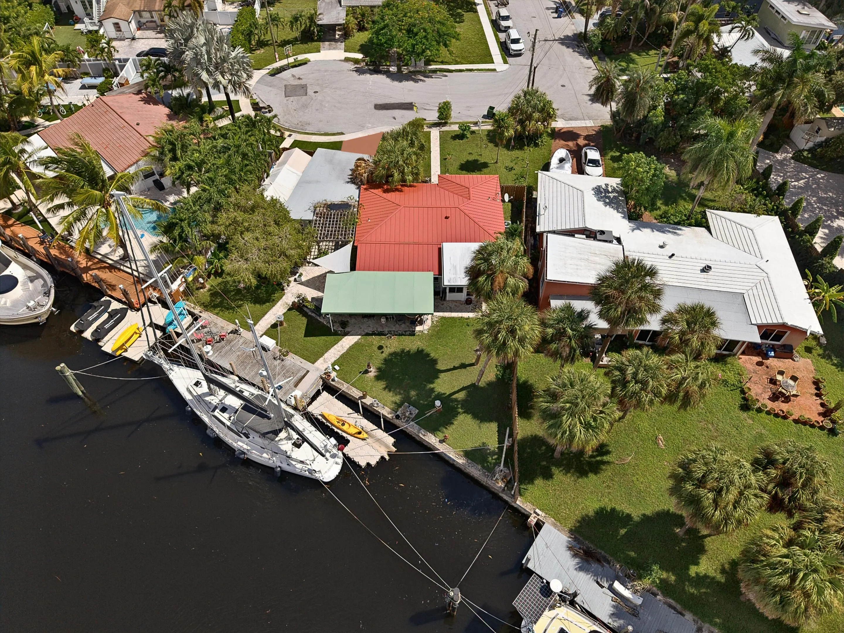 1333 CITRUS Isle