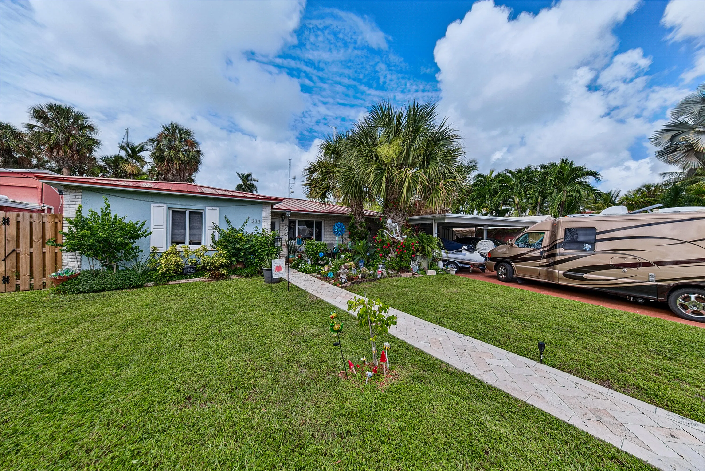 1333 CITRUS Isle
