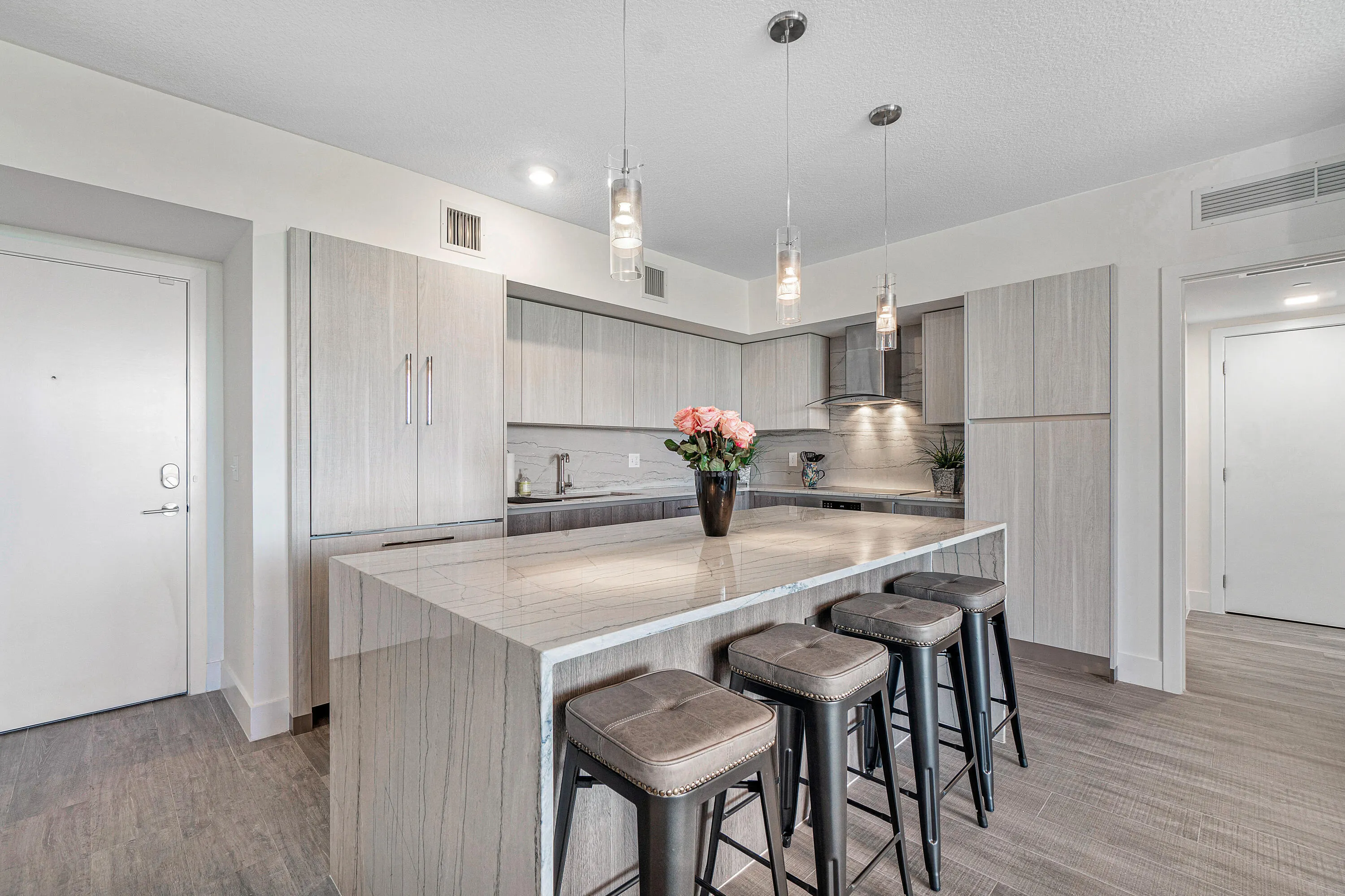 111 SE 1st Avenue #416
