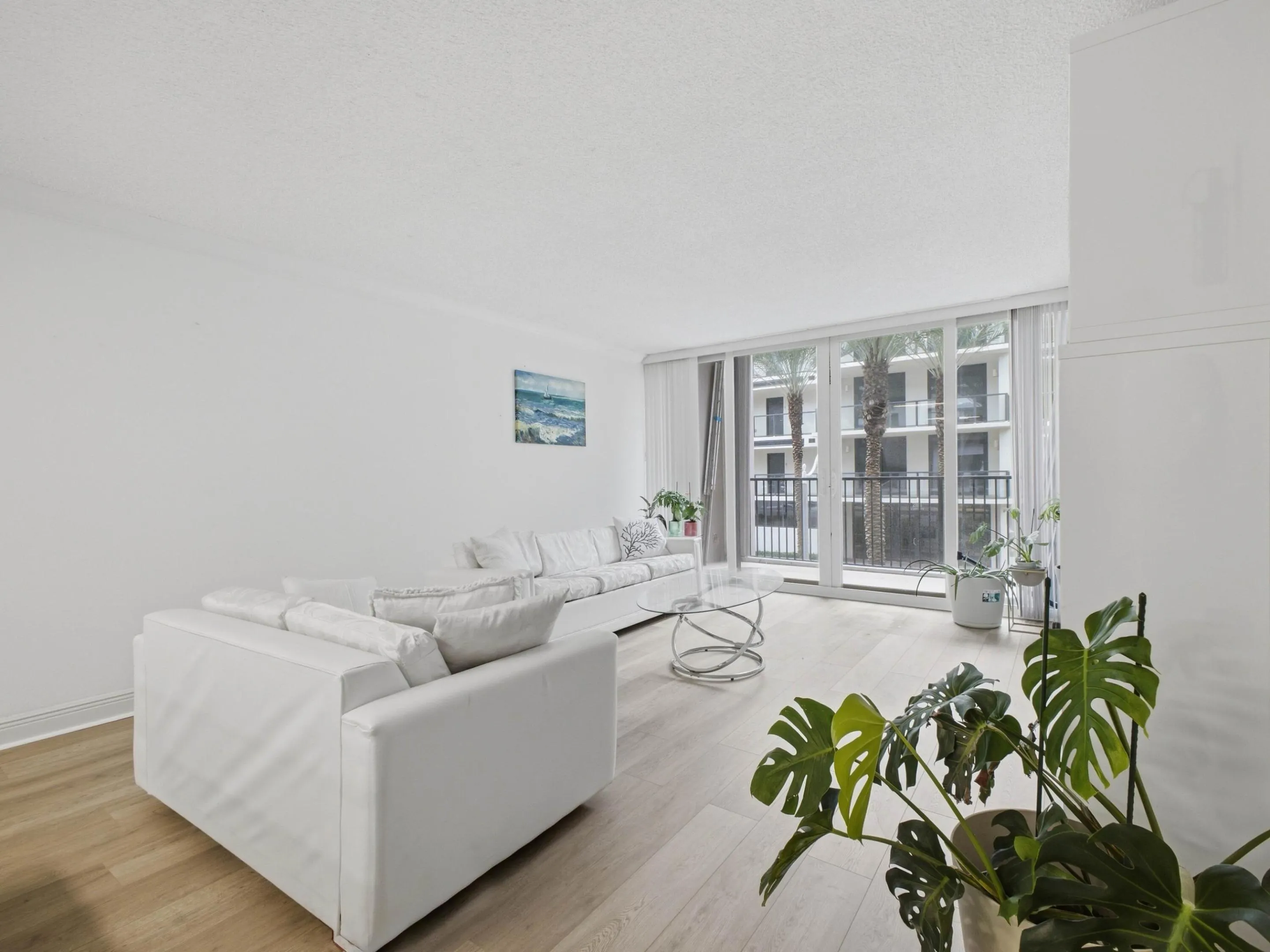 2101 S OCEAN #202