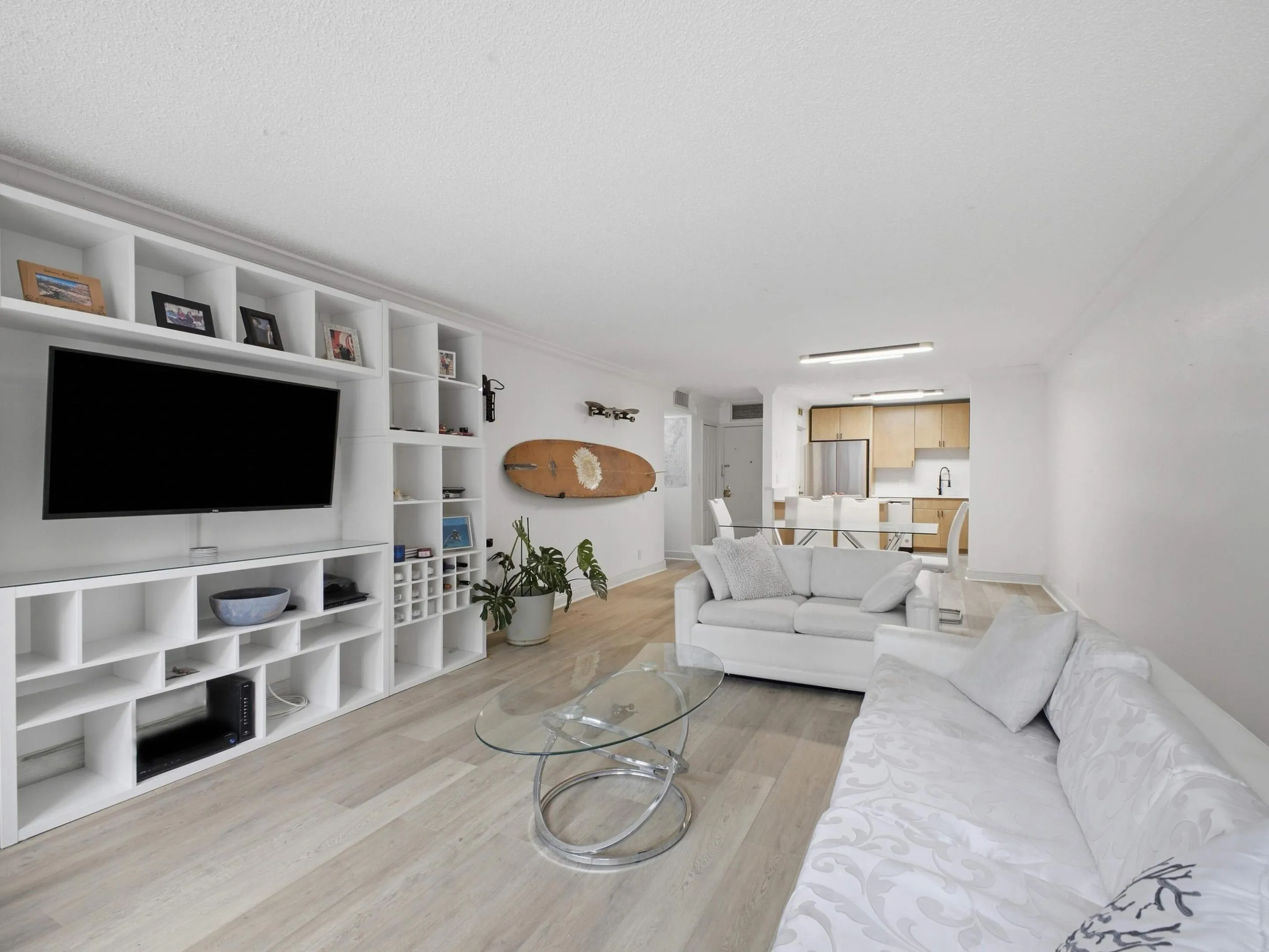 2101 S OCEAN #202