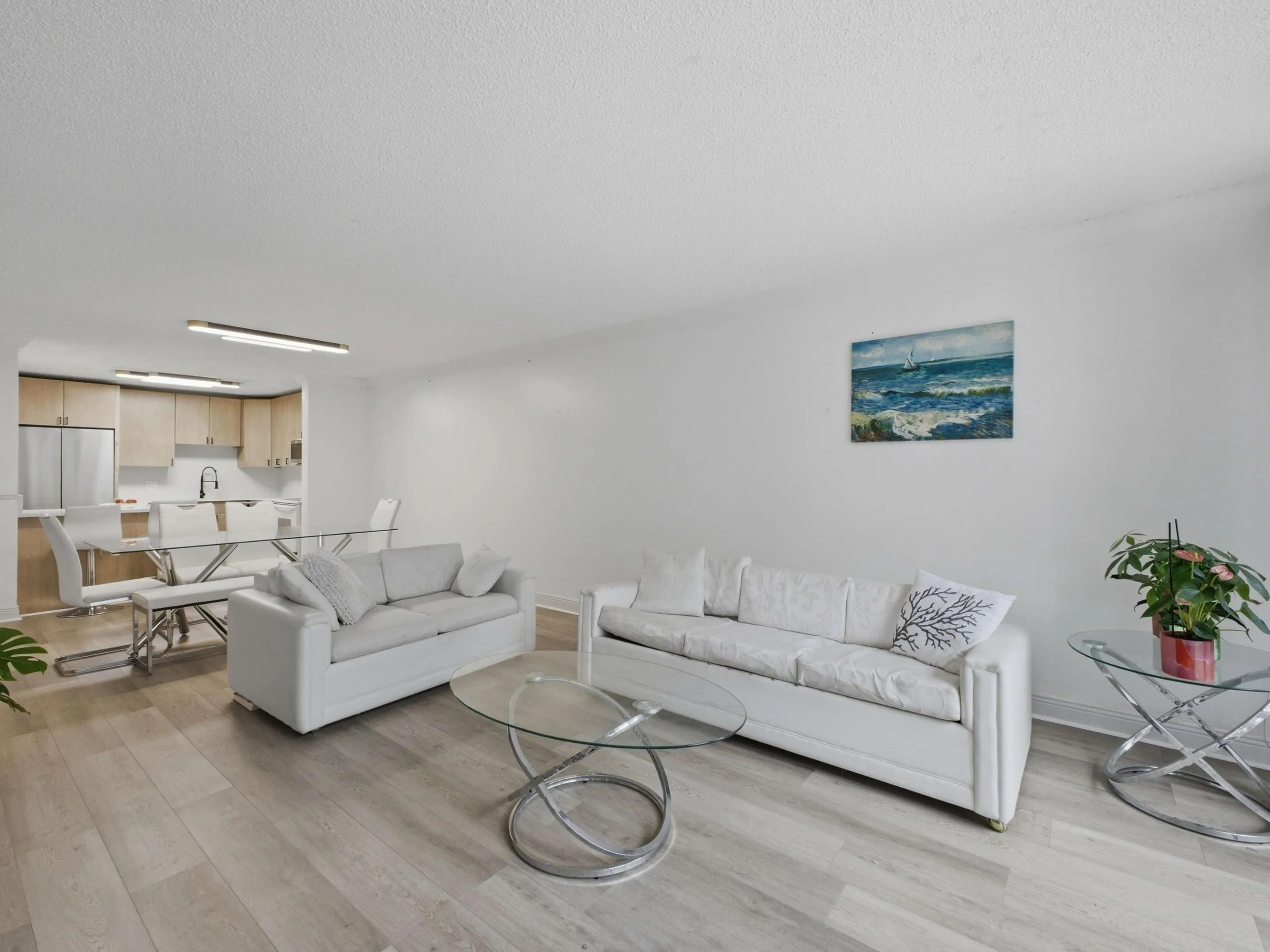 2101 S OCEAN #202