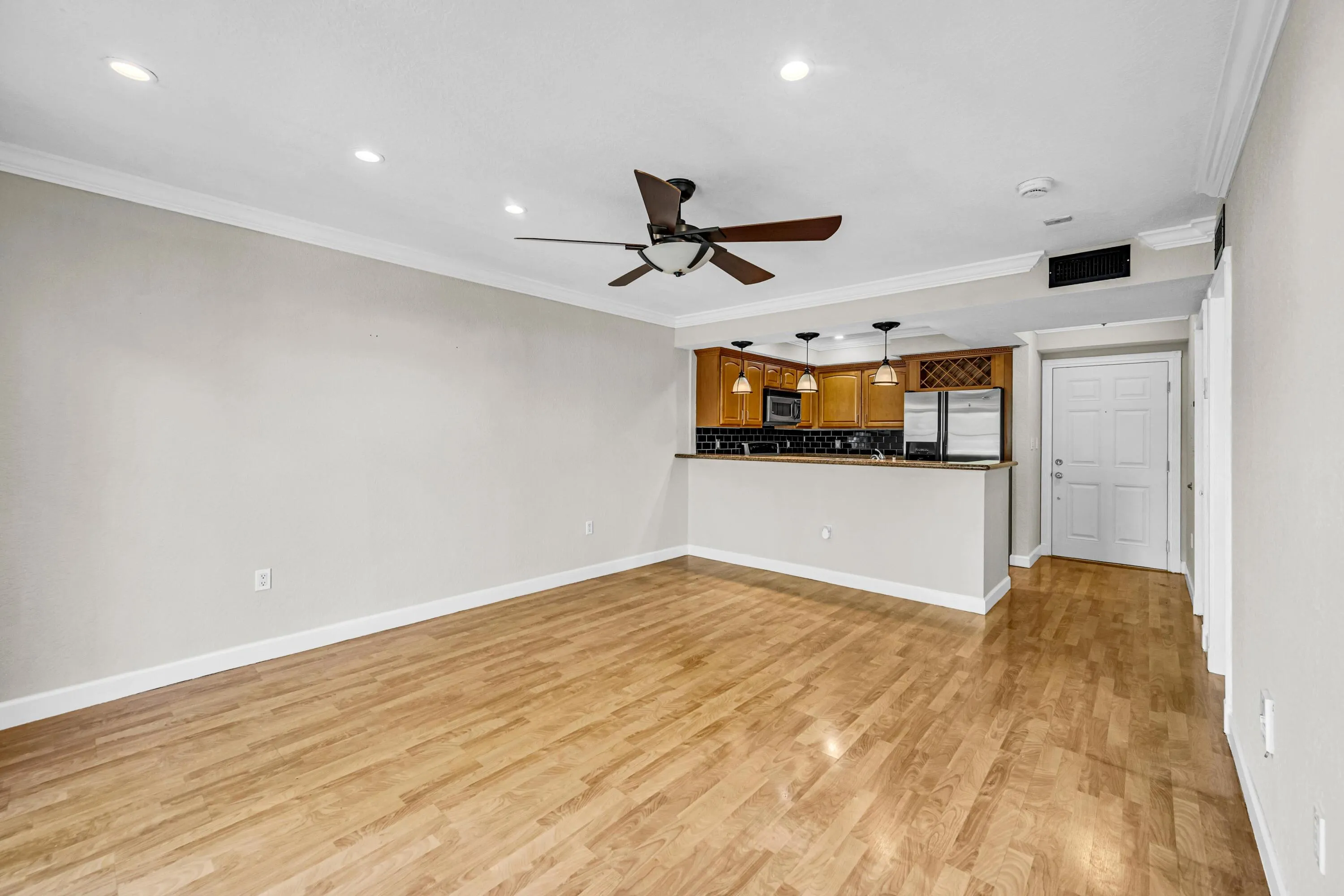 151 NE 16th Avenue #369