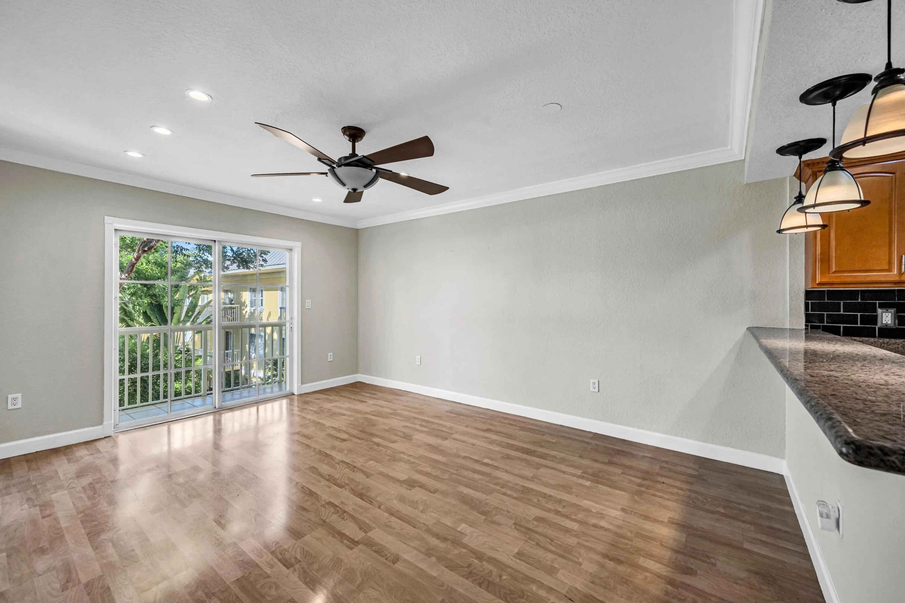 151 NE 16th Avenue #369