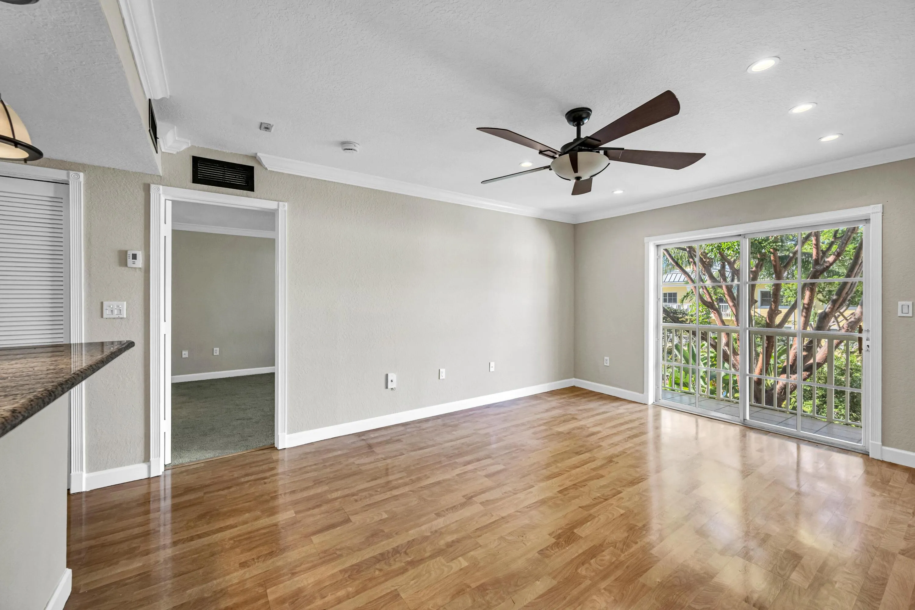 151 NE 16th Avenue #369