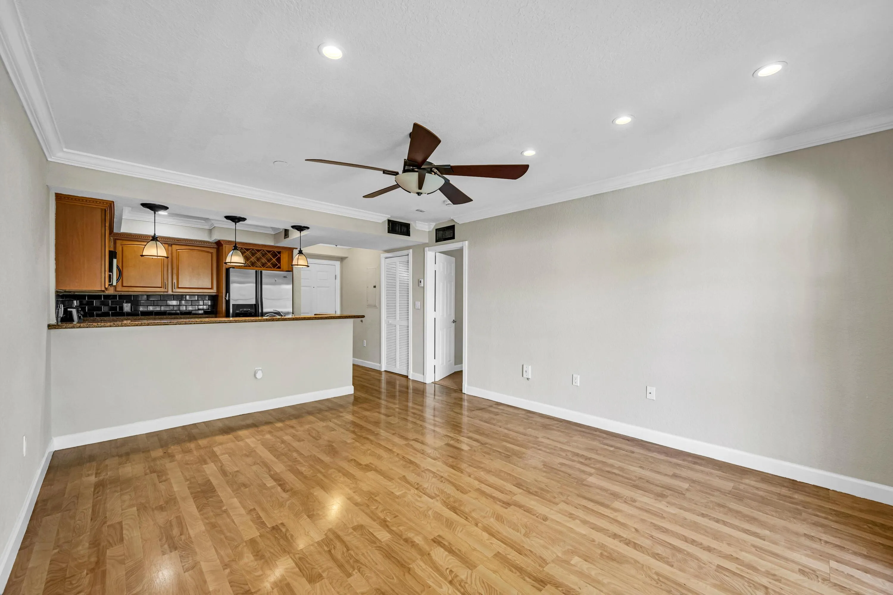 151 NE 16th Avenue #369