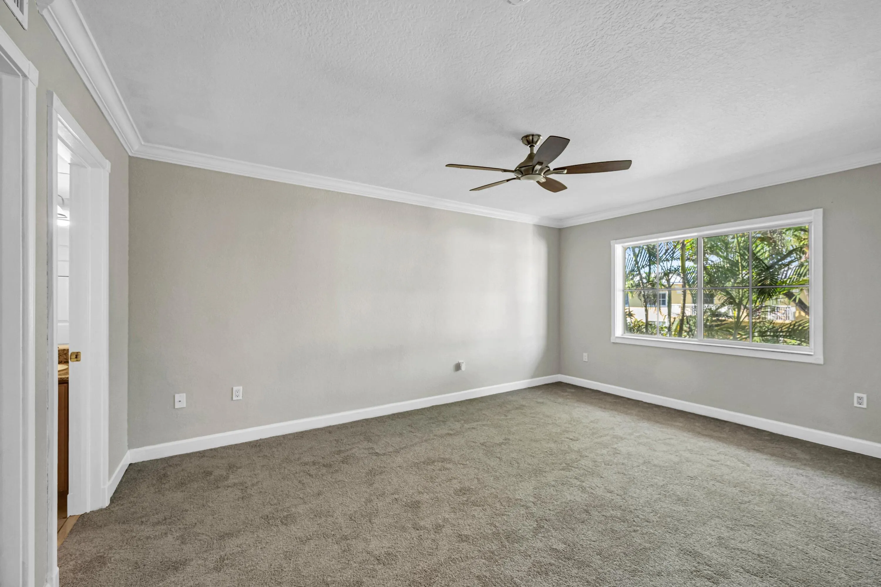 151 NE 16th Avenue #369